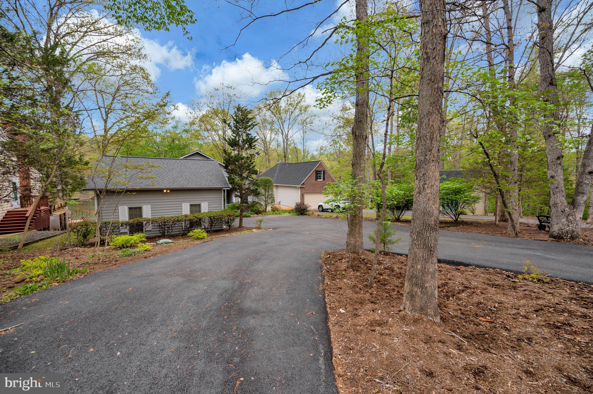 LAKE OF THE WOODS - Residential