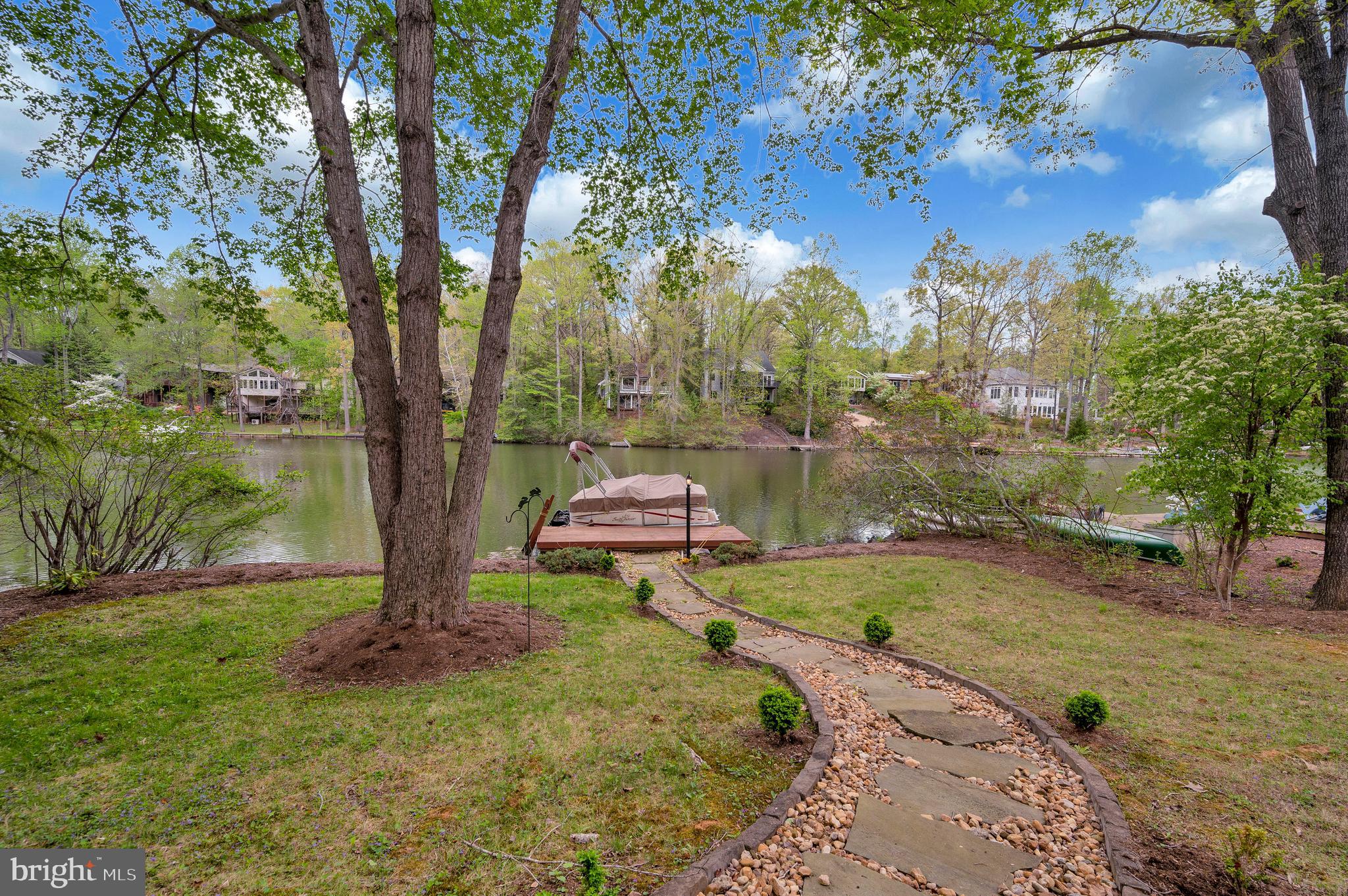LAKE OF THE WOODS - Residential