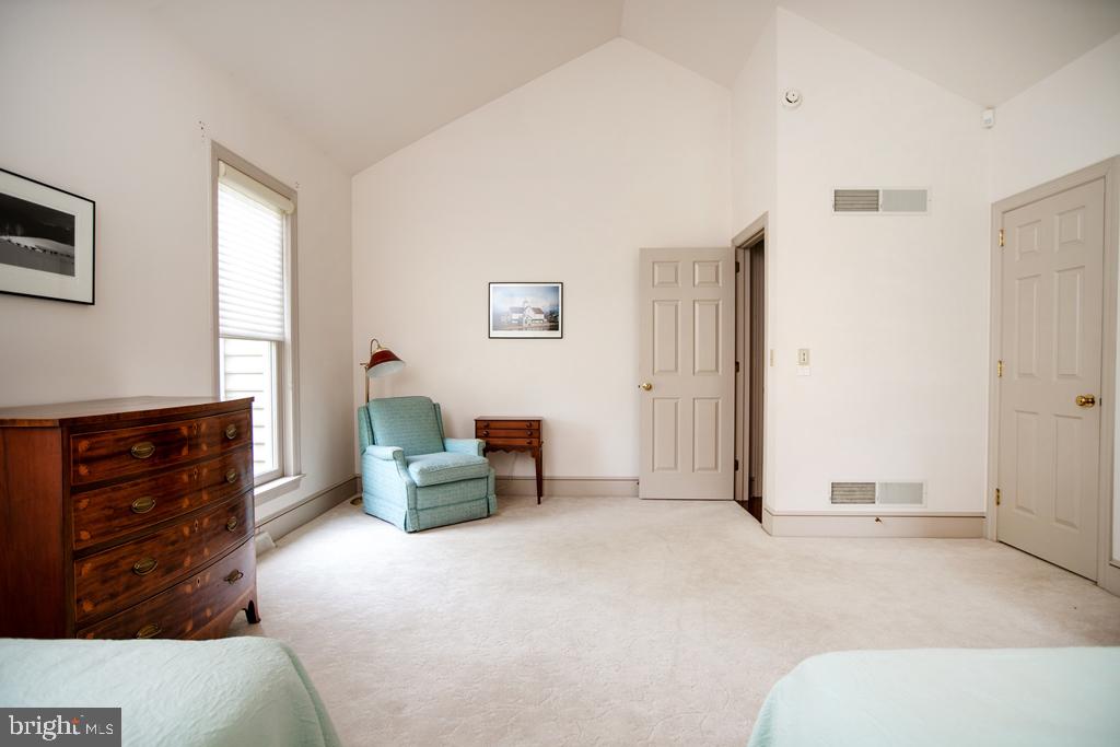 WATERFORD - Residential