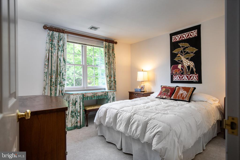 WATERFORD - Residential