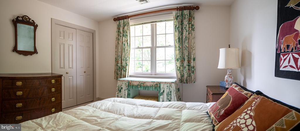 WATERFORD - Residential