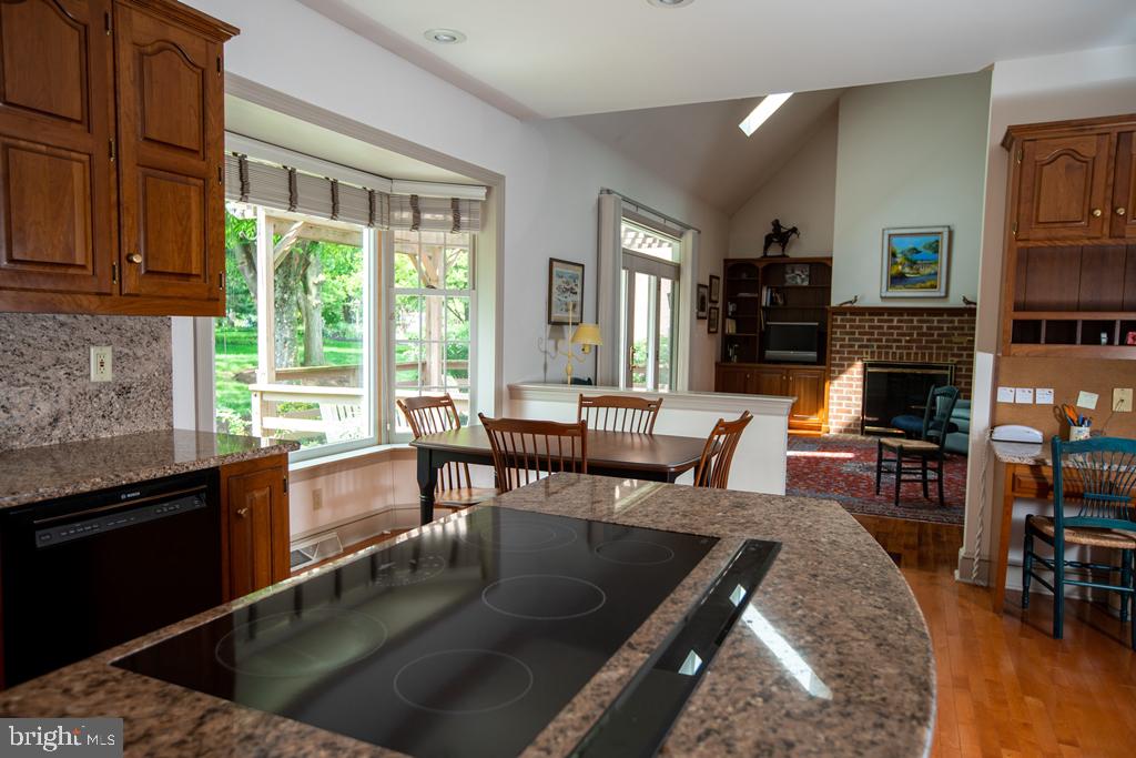 WATERFORD - Residential