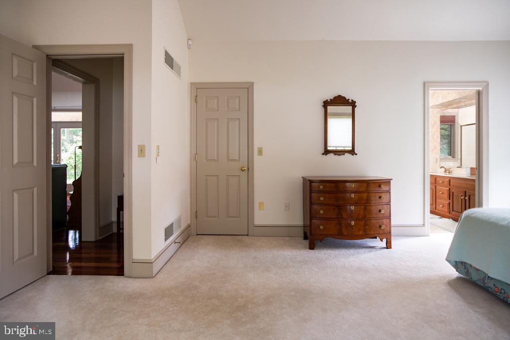 WATERFORD - Residential