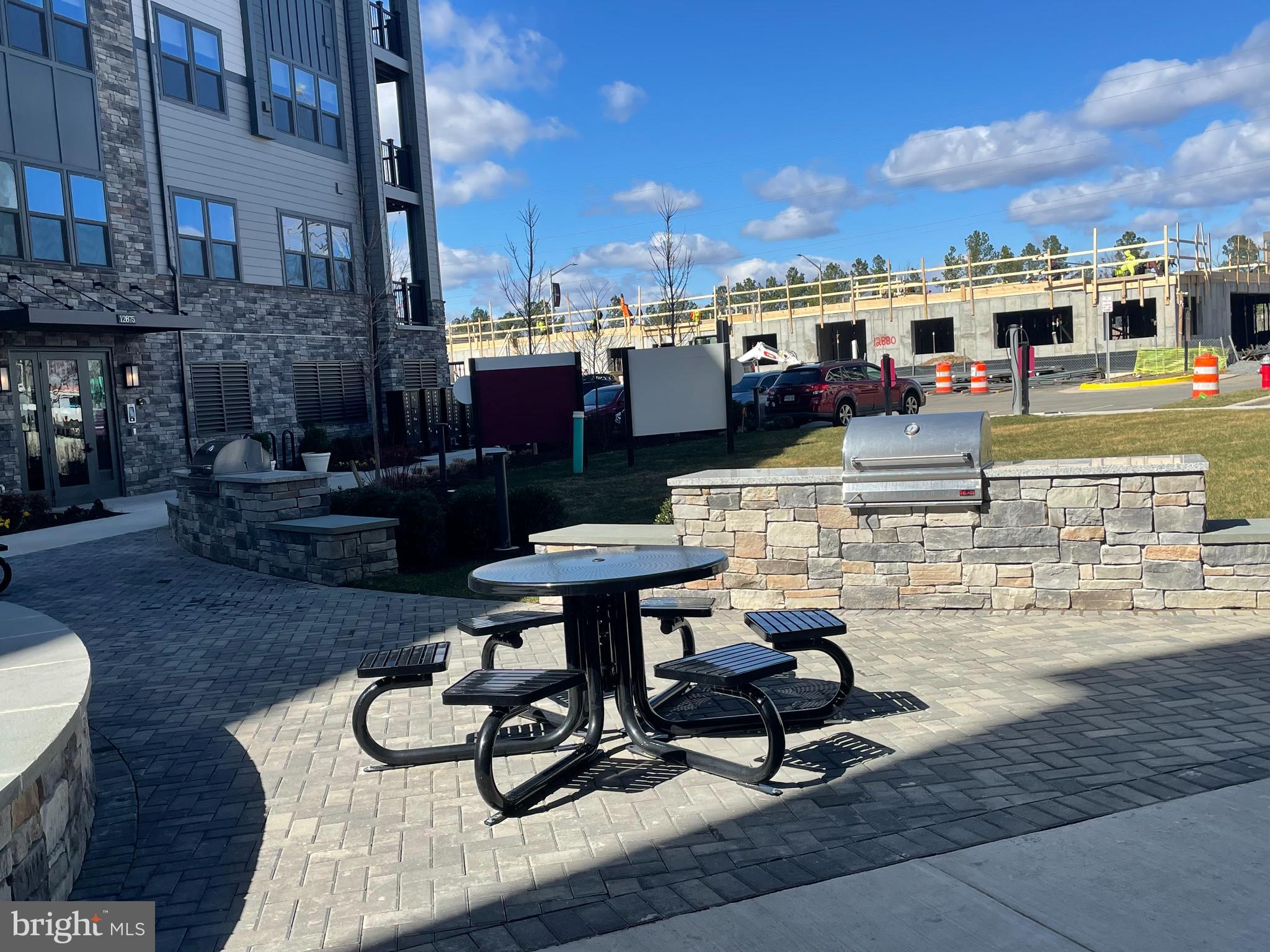 WOODLAND PARK STATION - Residential Lease