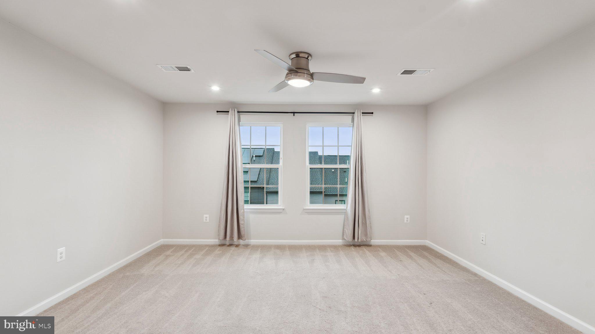 FREDERICKSBURG CITY - Residential