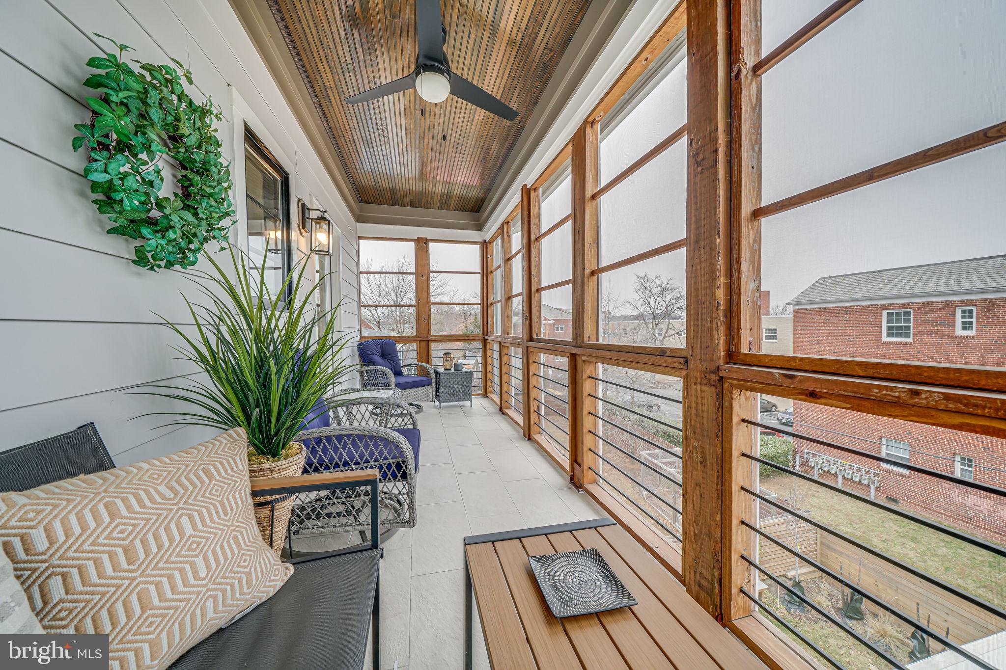 LYON PARK - Residential
