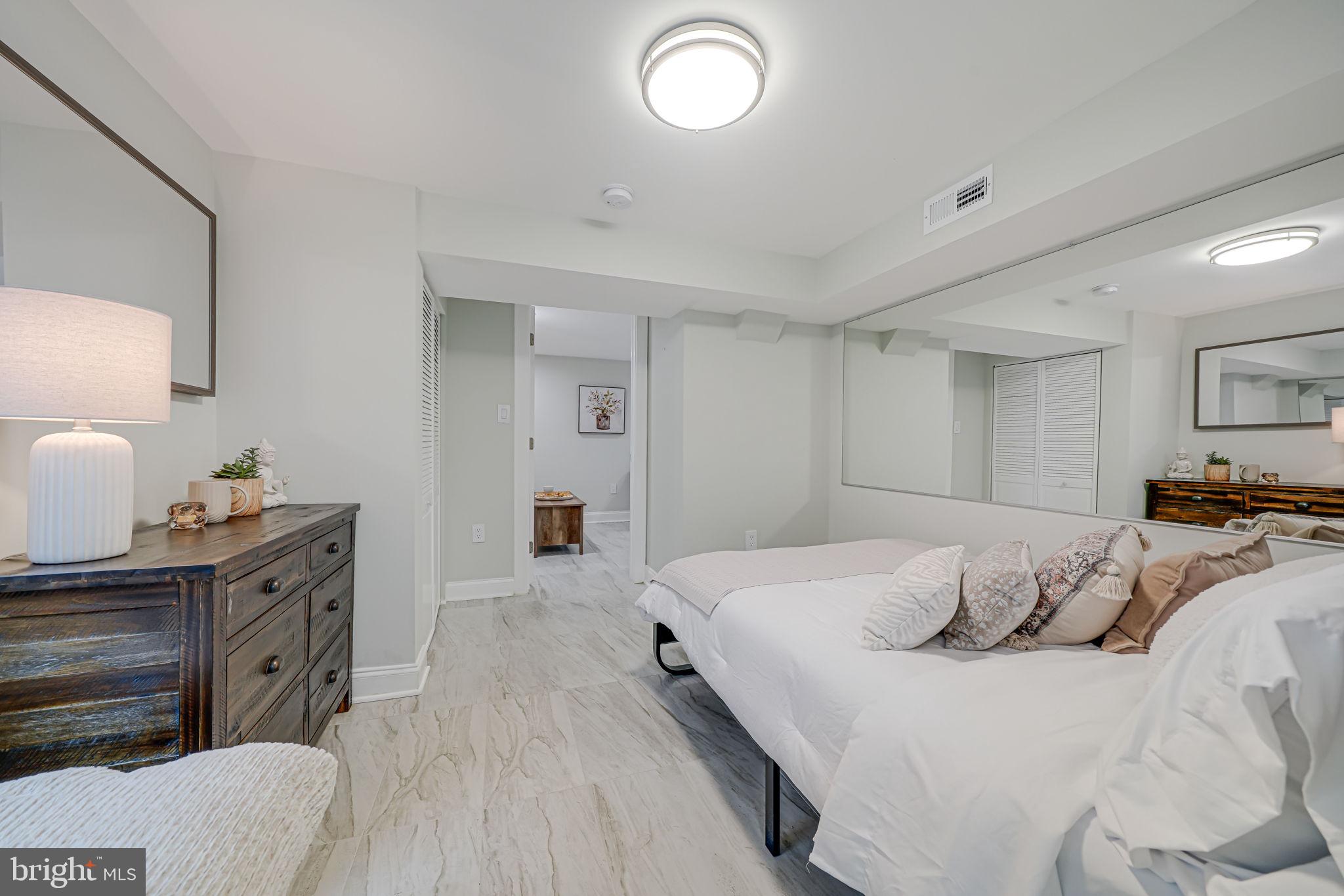 LYON PARK - Residential