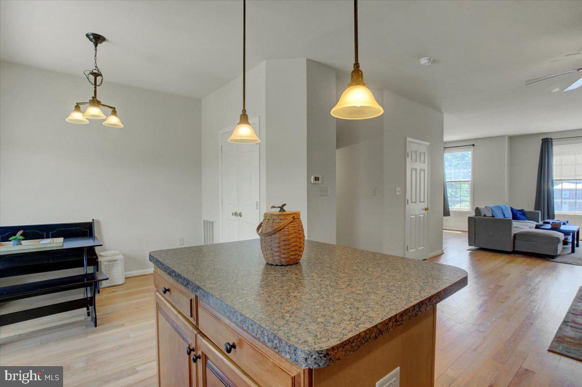 KEYSTONE MANOR - Residential