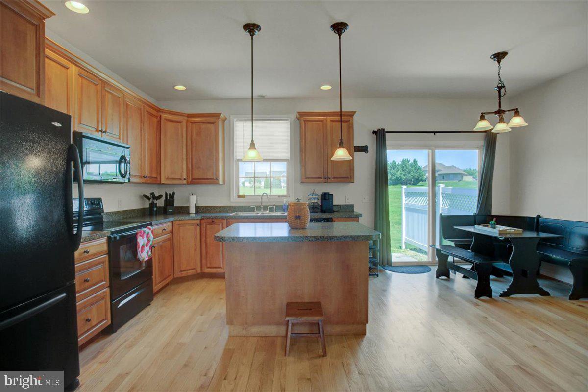 KEYSTONE MANOR - Residential