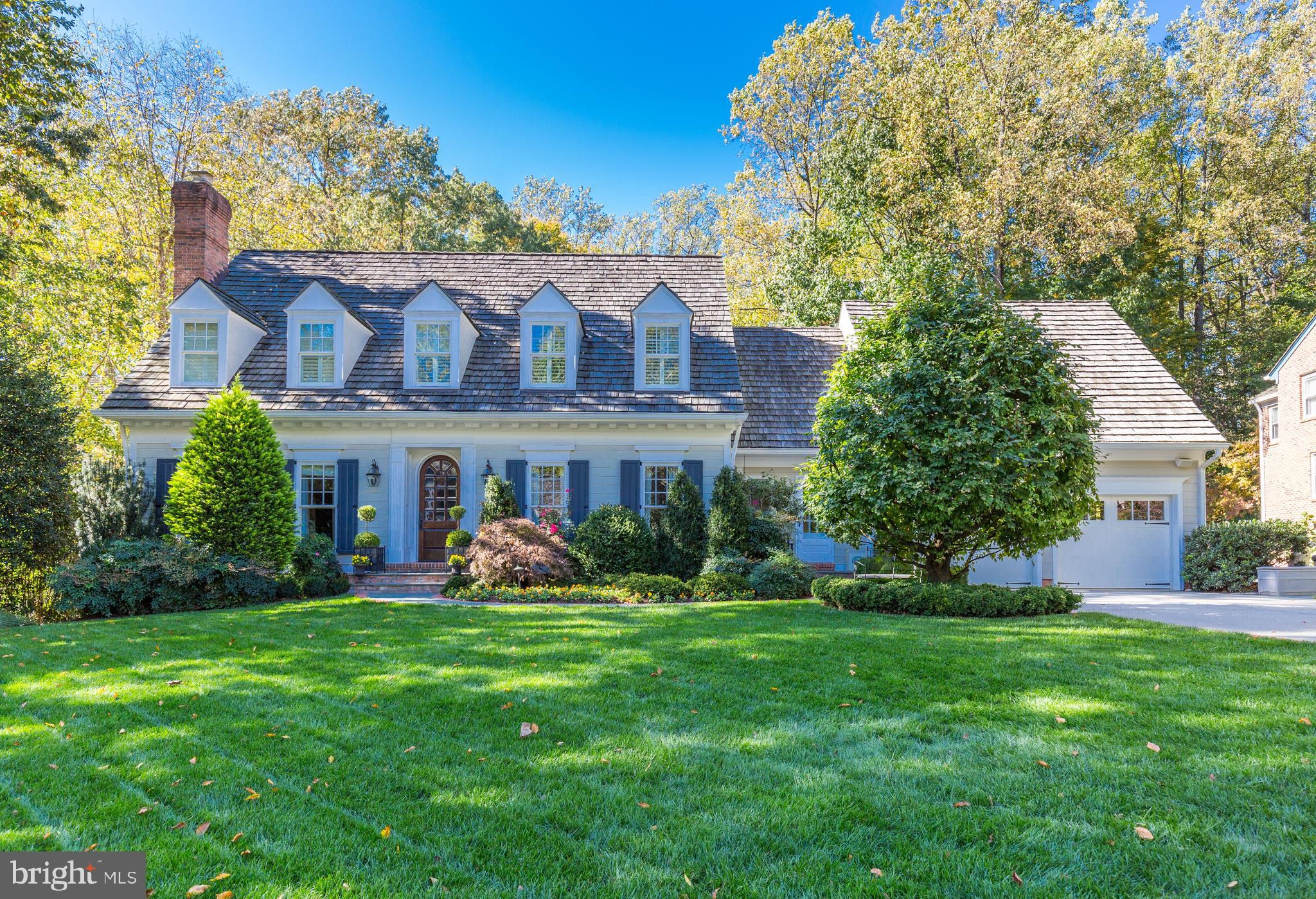 RIVER FALLS - Residential