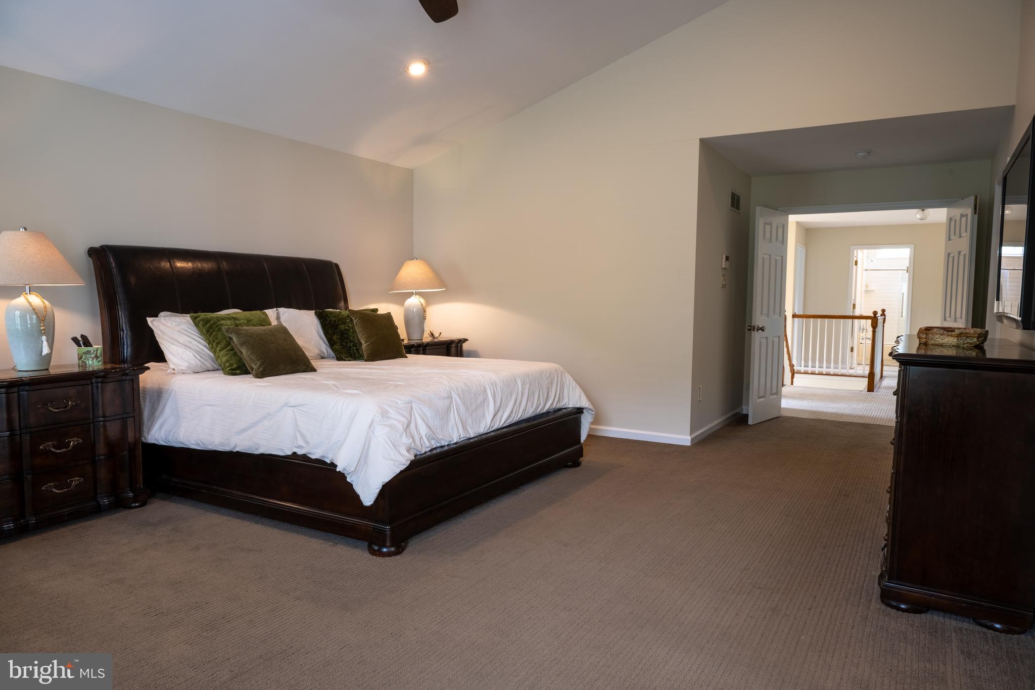 DURHAM RIDGE - Residential
