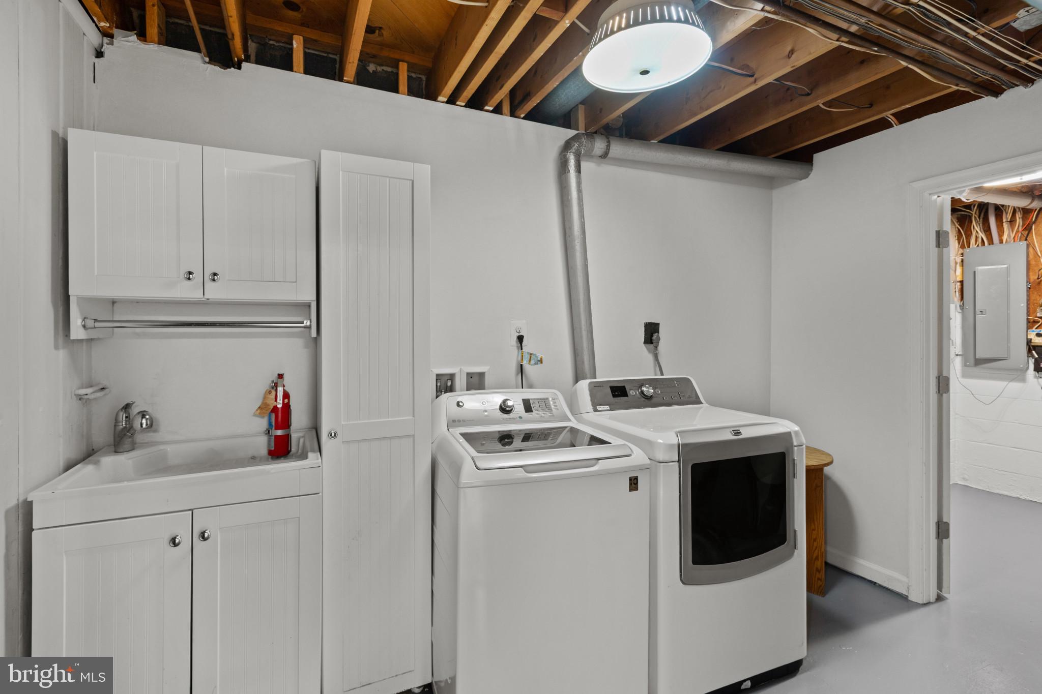 BARCROFT KNOLLS - Residential
