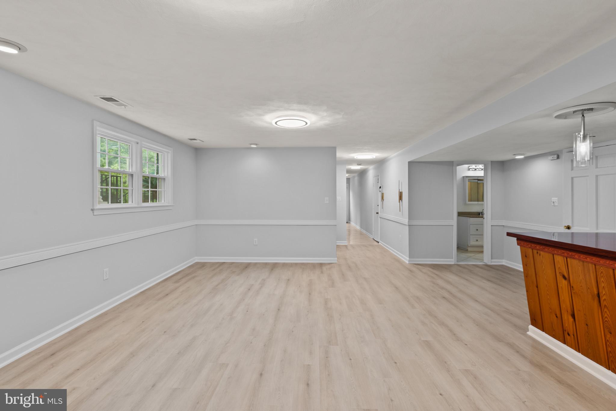 BARCROFT KNOLLS - Residential