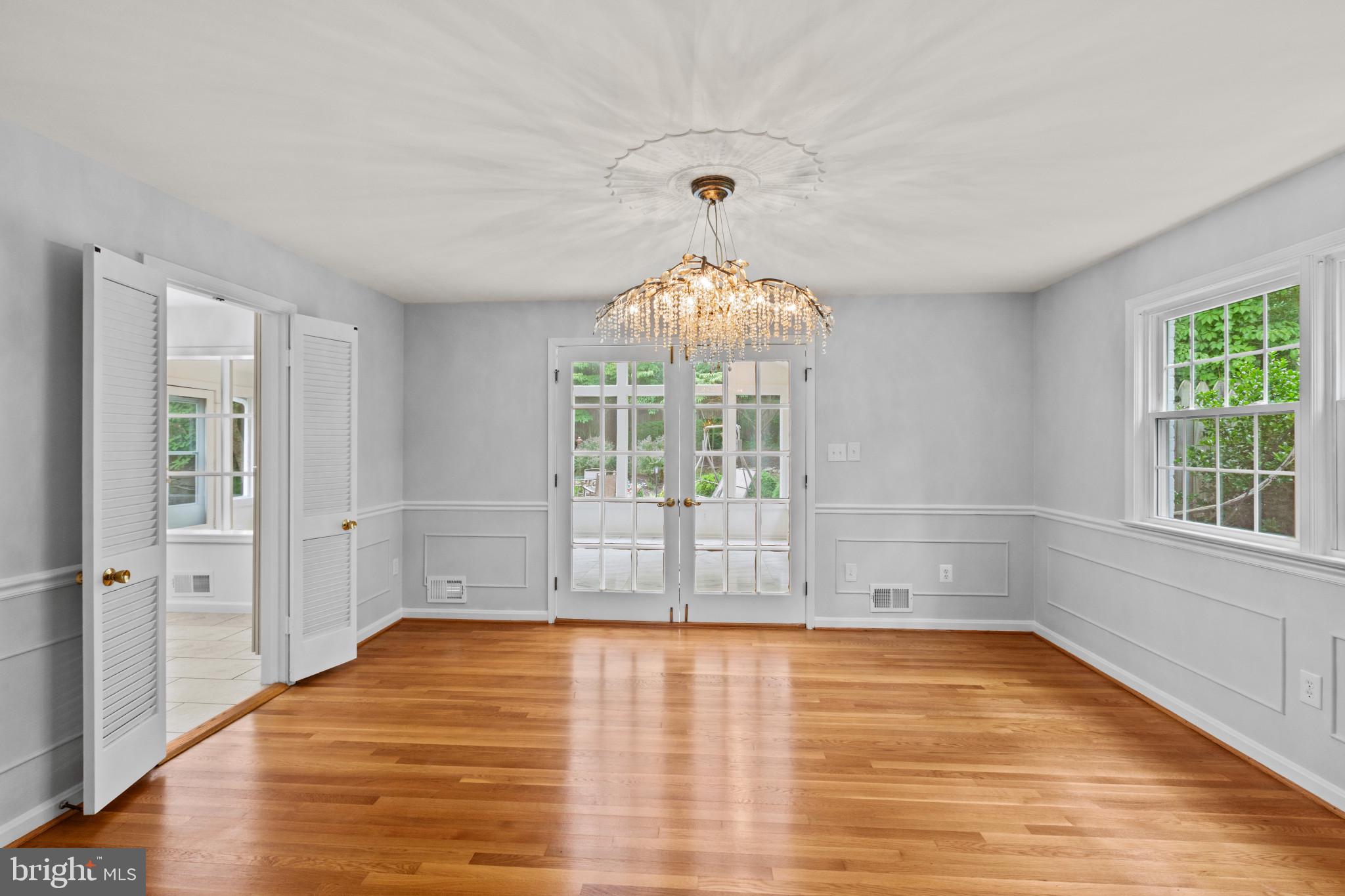 BARCROFT KNOLLS - Residential