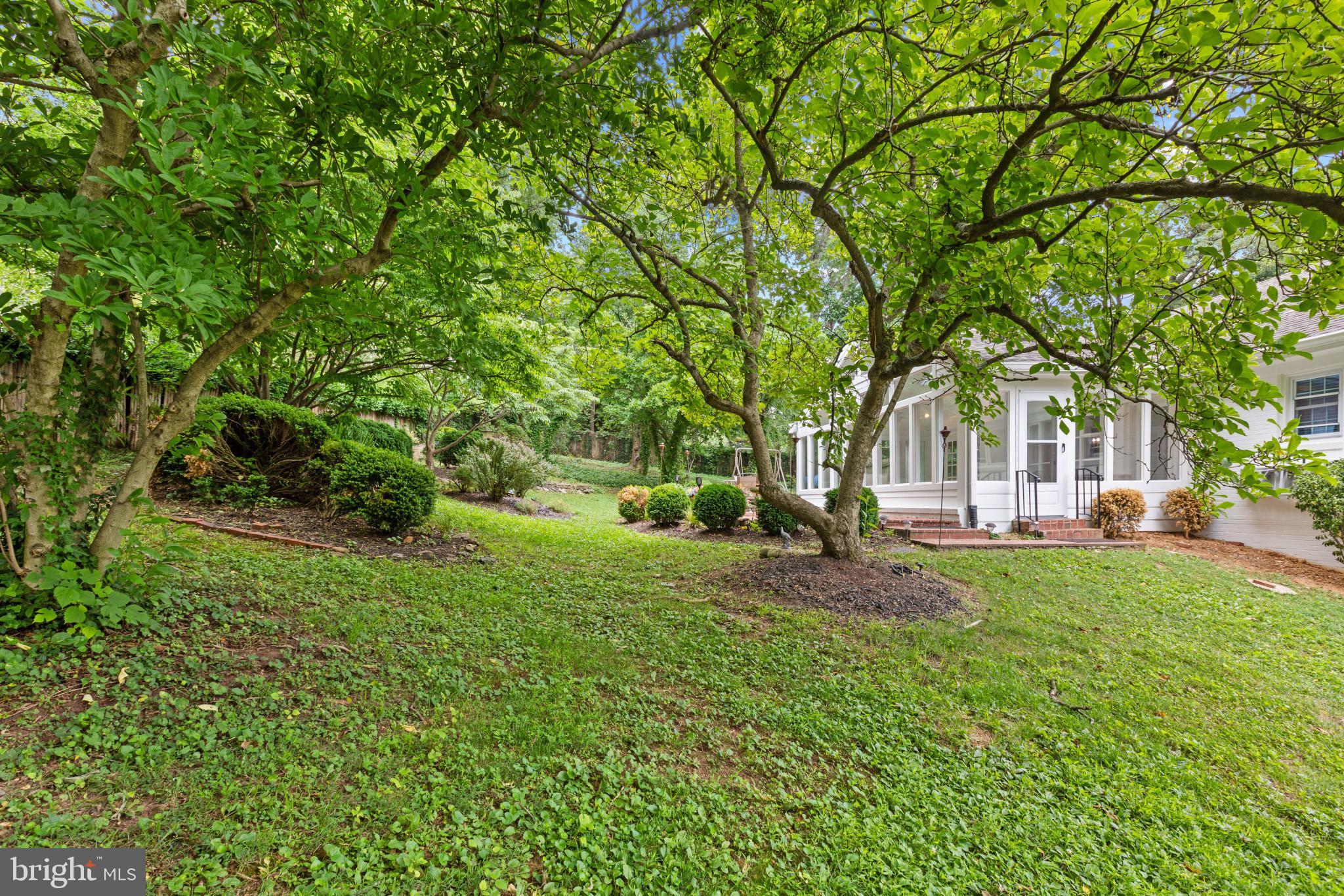 BARCROFT KNOLLS - Residential