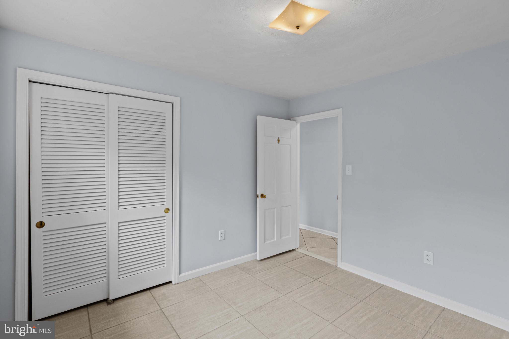 BARCROFT KNOLLS - Residential