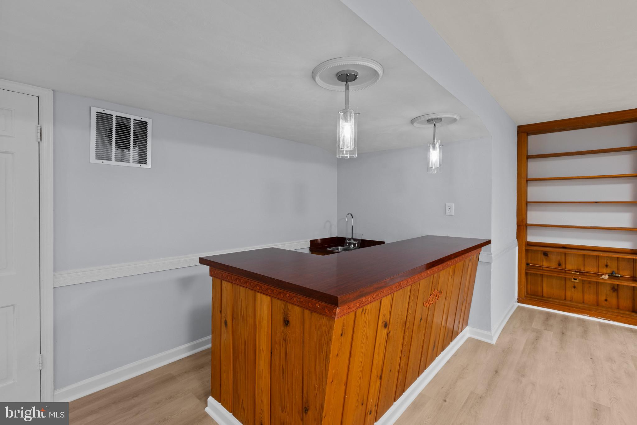 BARCROFT KNOLLS - Residential