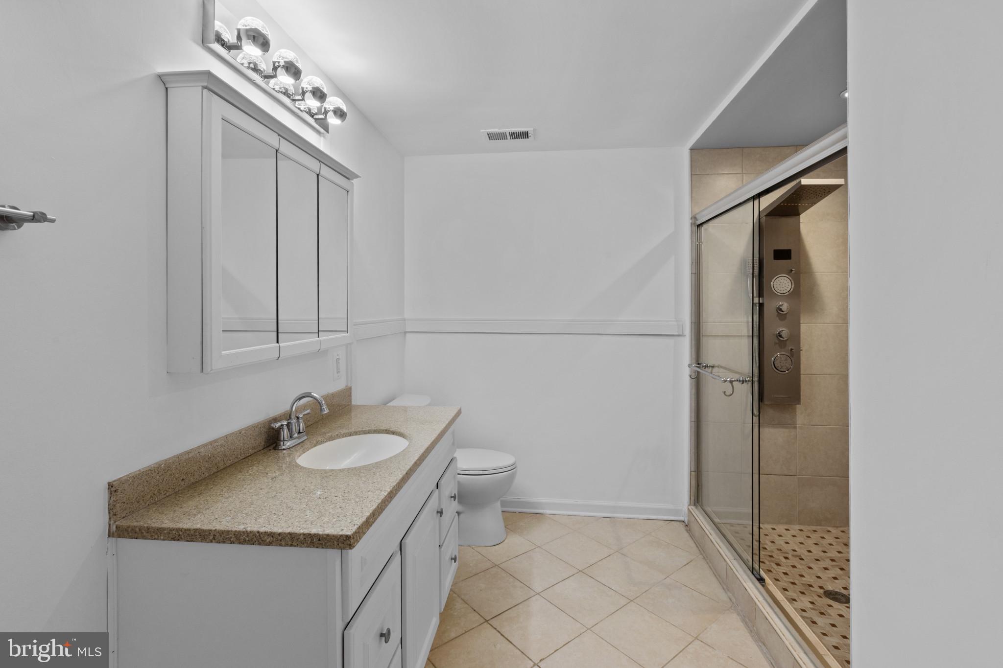 BARCROFT KNOLLS - Residential