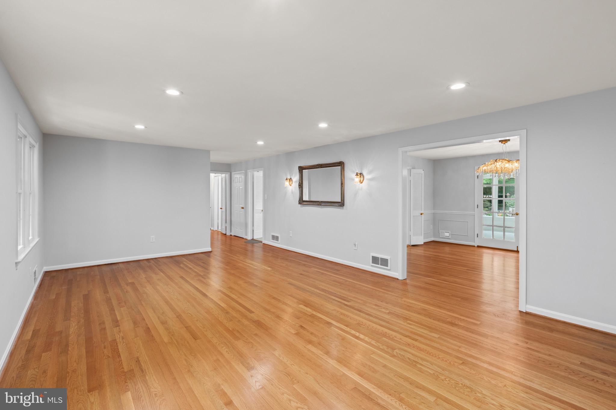 BARCROFT KNOLLS - Residential