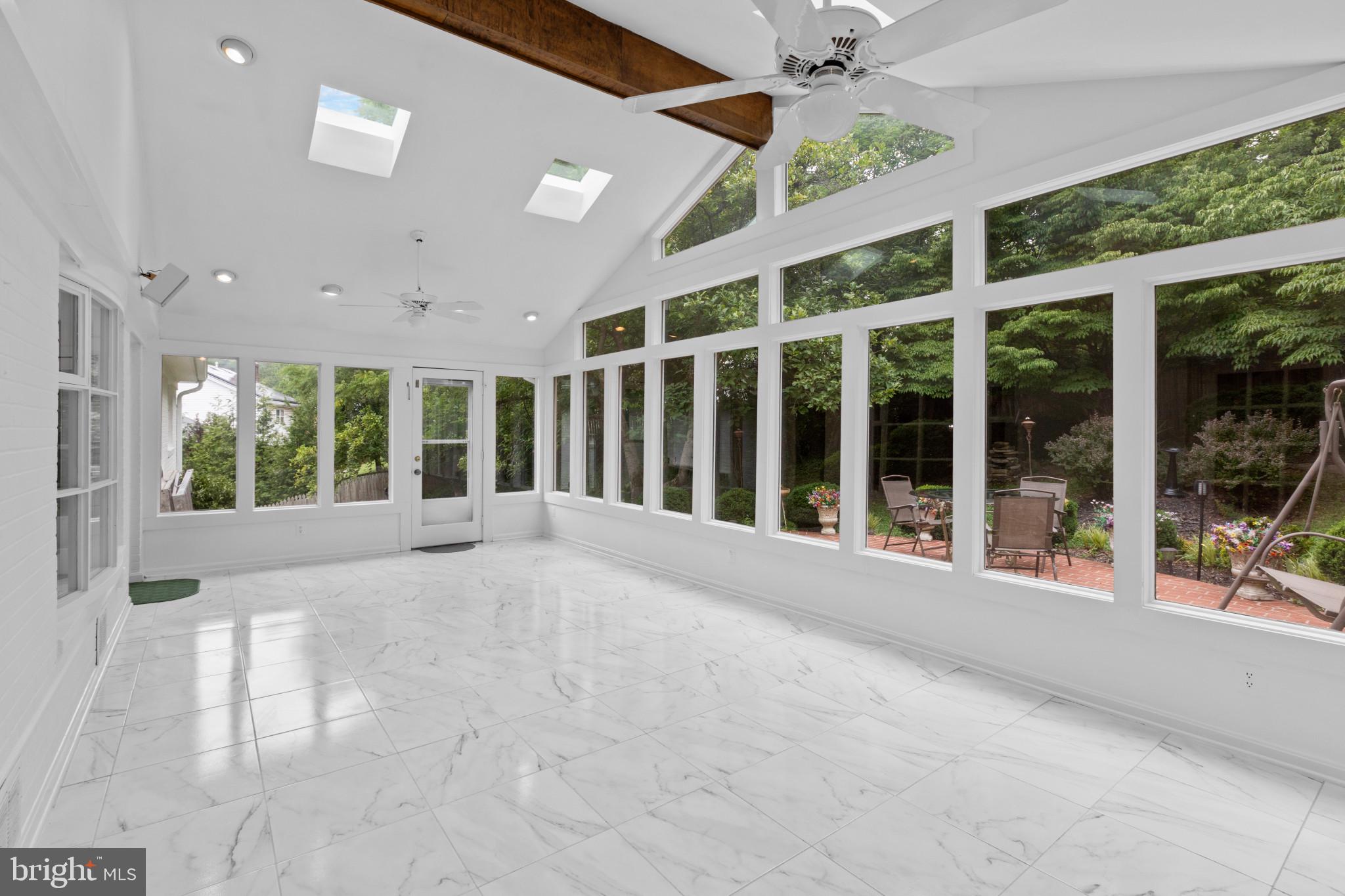 BARCROFT KNOLLS - Residential