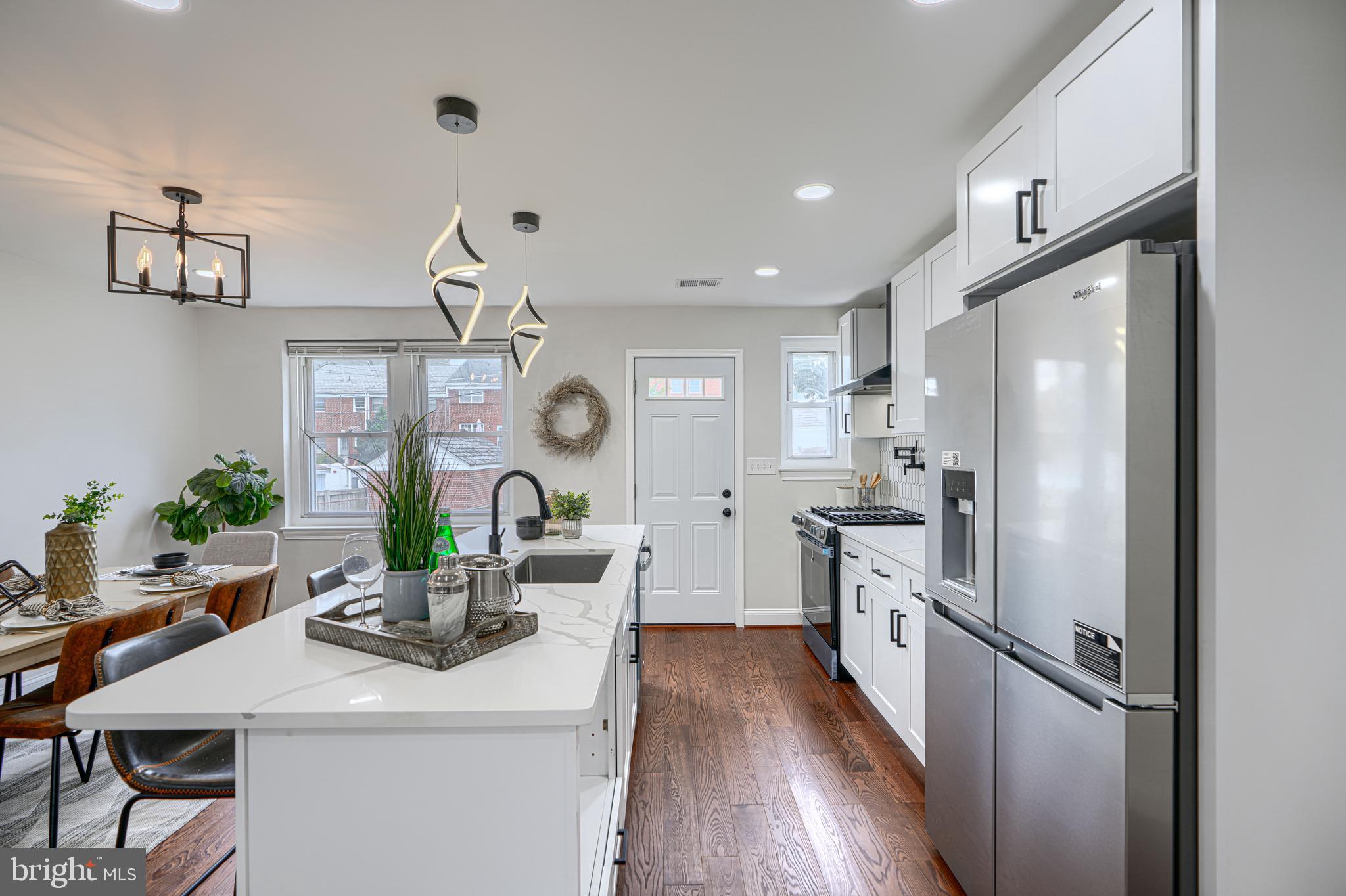 TOWSON MANOR VILLAGE - Residential