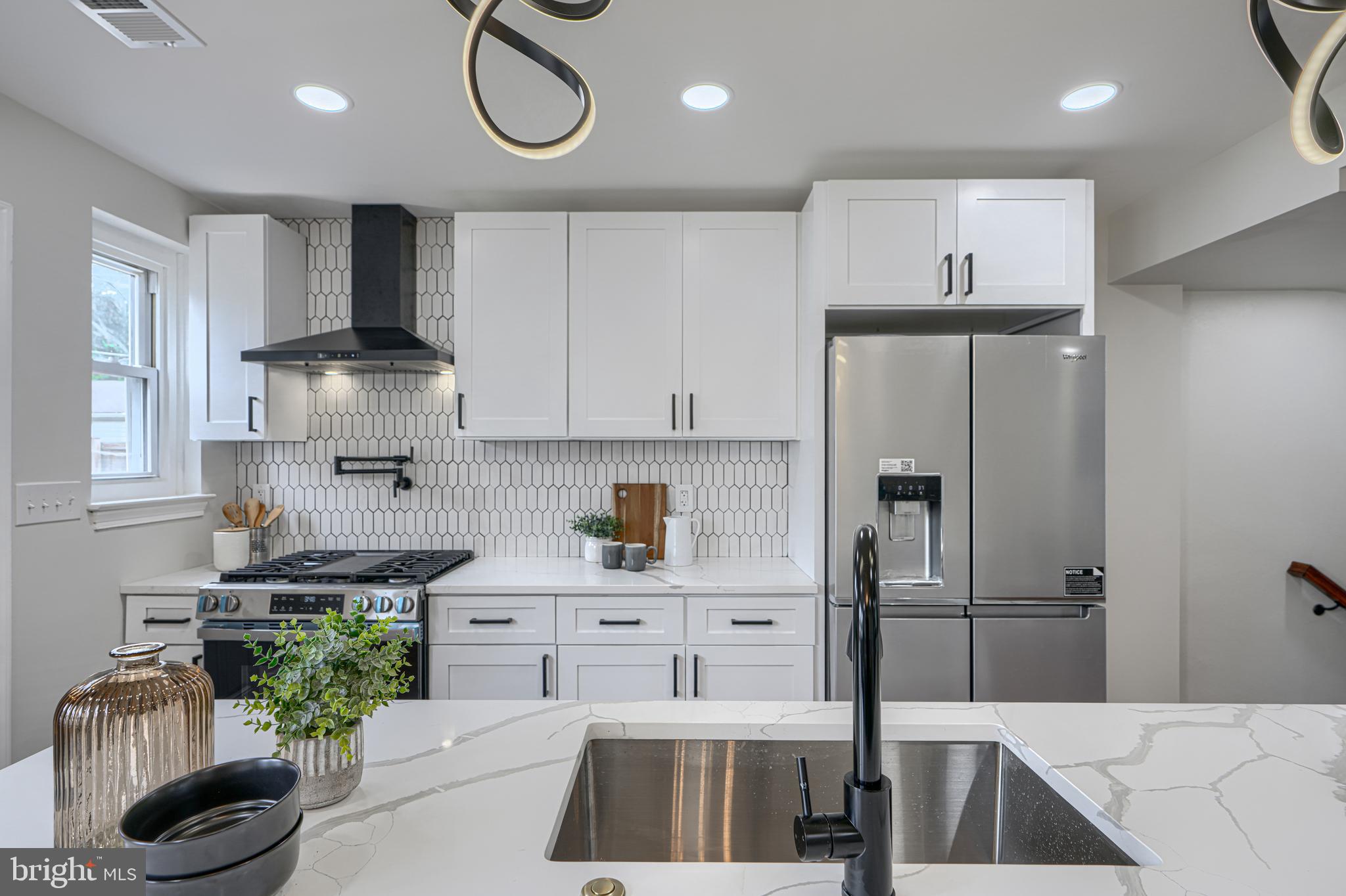 TOWSON MANOR VILLAGE - Residential