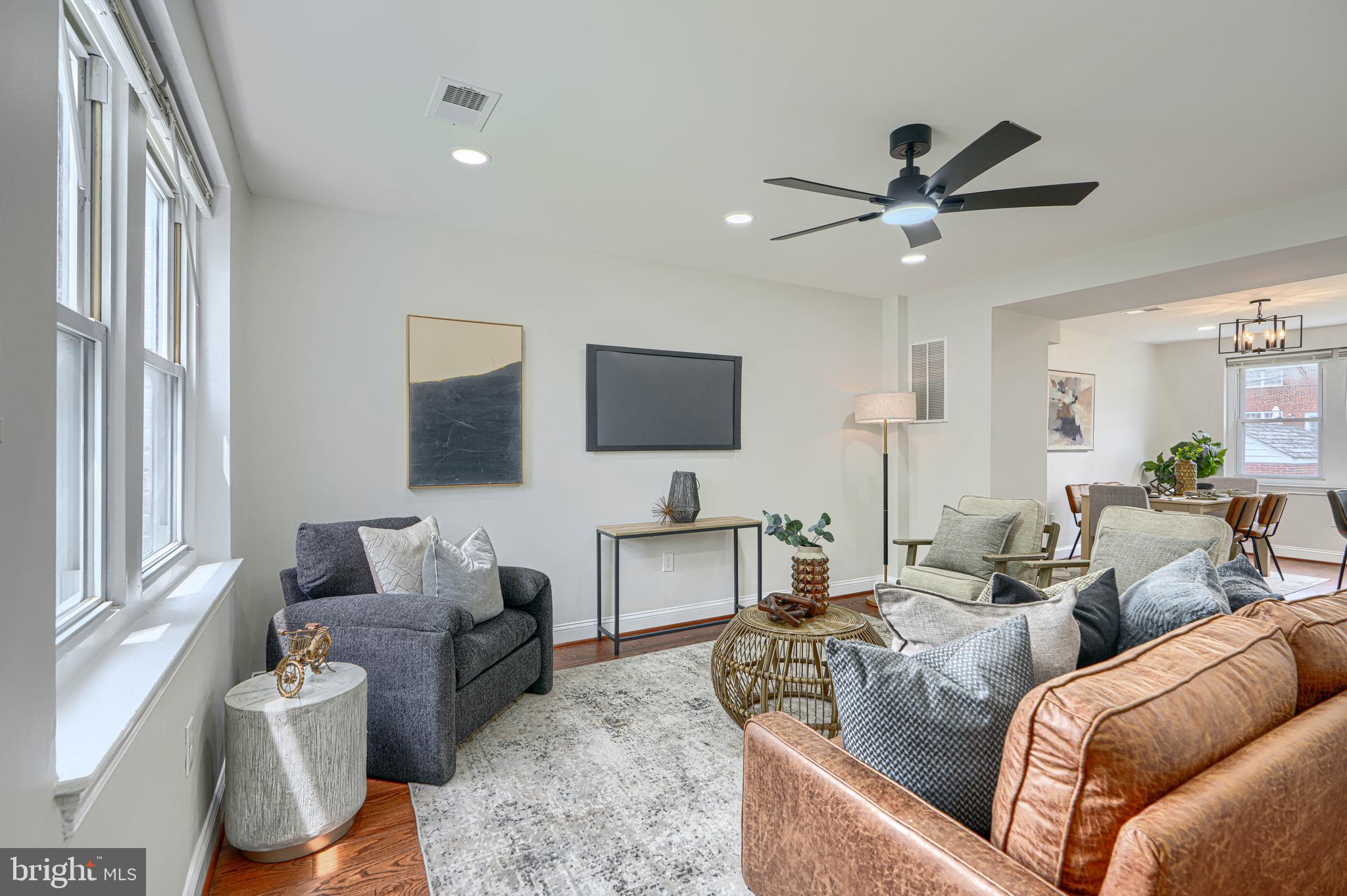 TOWSON MANOR VILLAGE - Residential