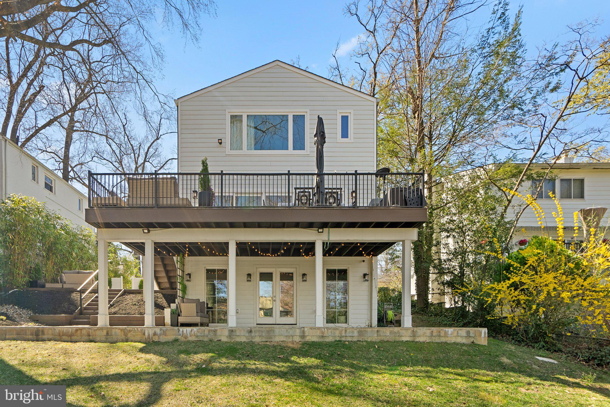CHEVY CHASE - Residential