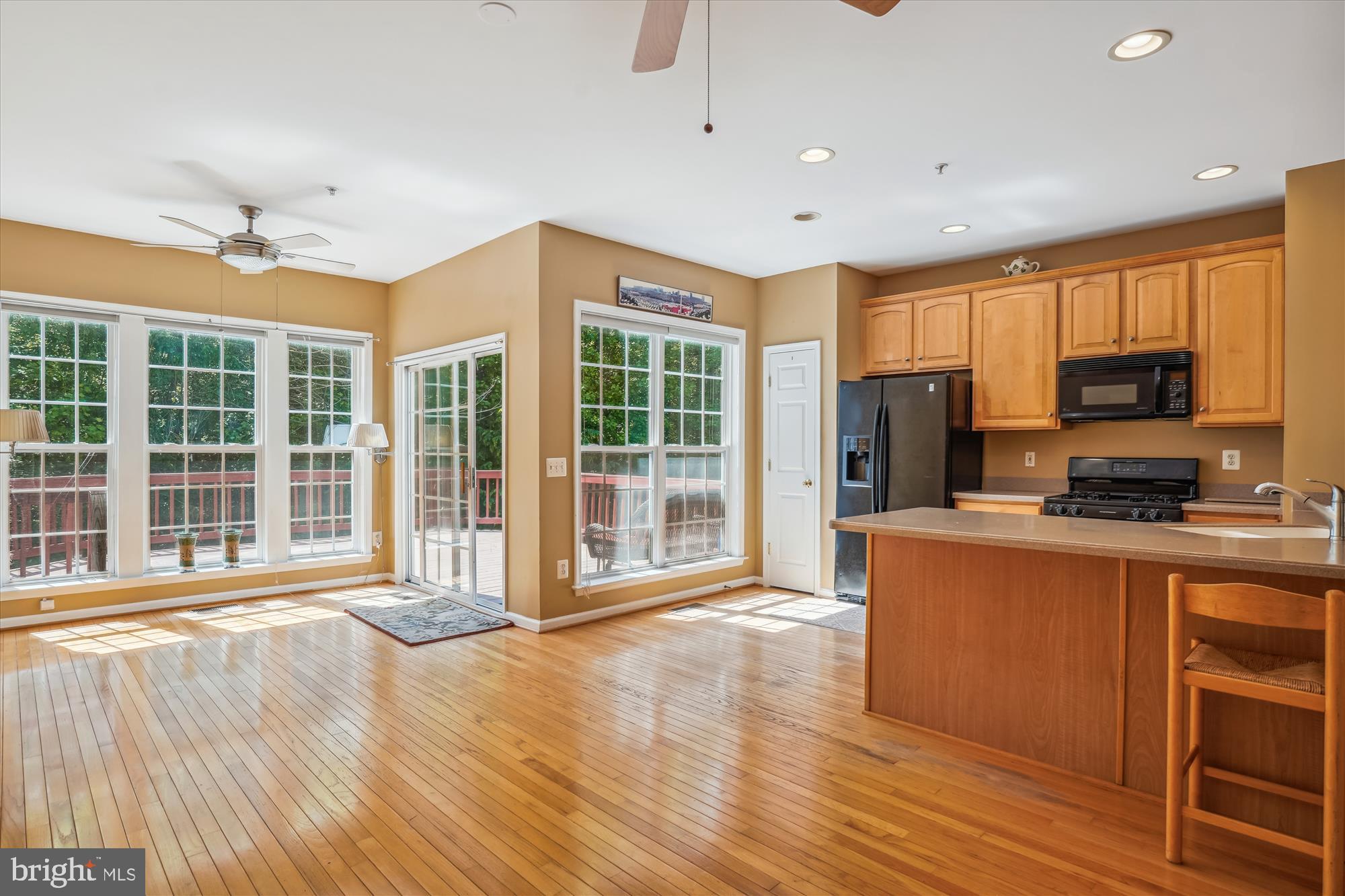 KINGSVIEW RIDGE - Residential