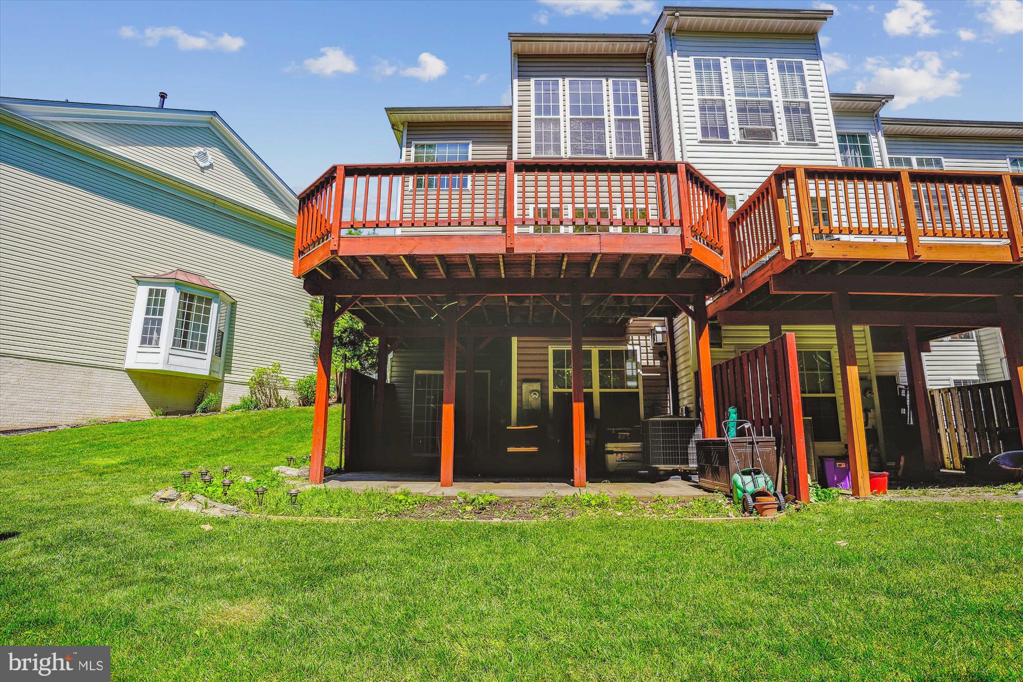 KINGSVIEW RIDGE - Residential