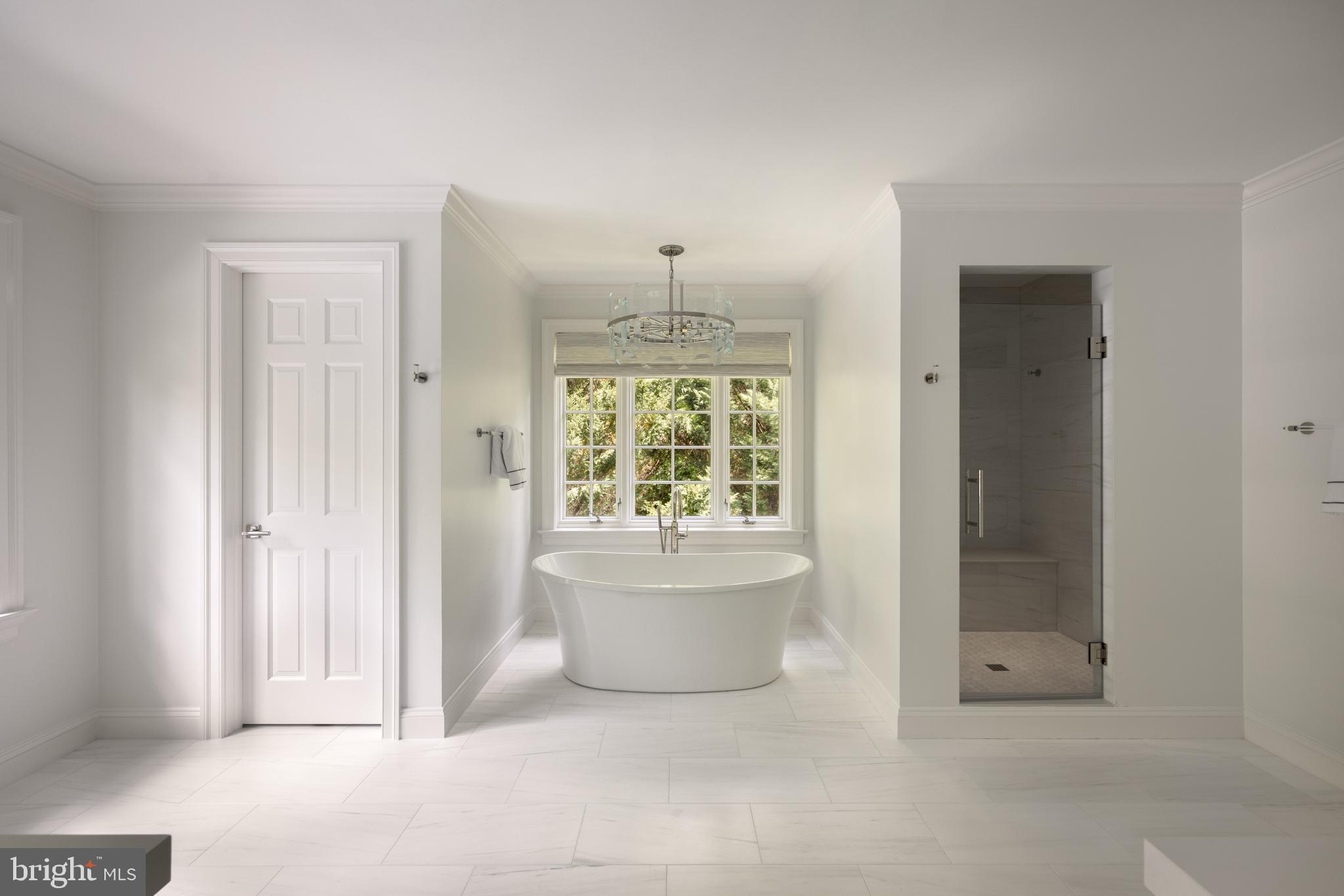 POTOMAC OUTSIDE - Residential