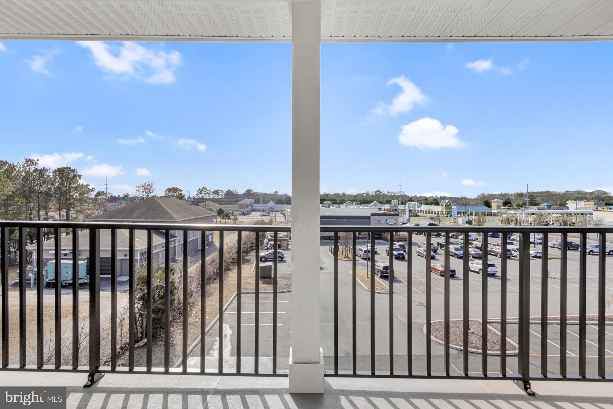 FLATS AT COASTAL STATION - Residential