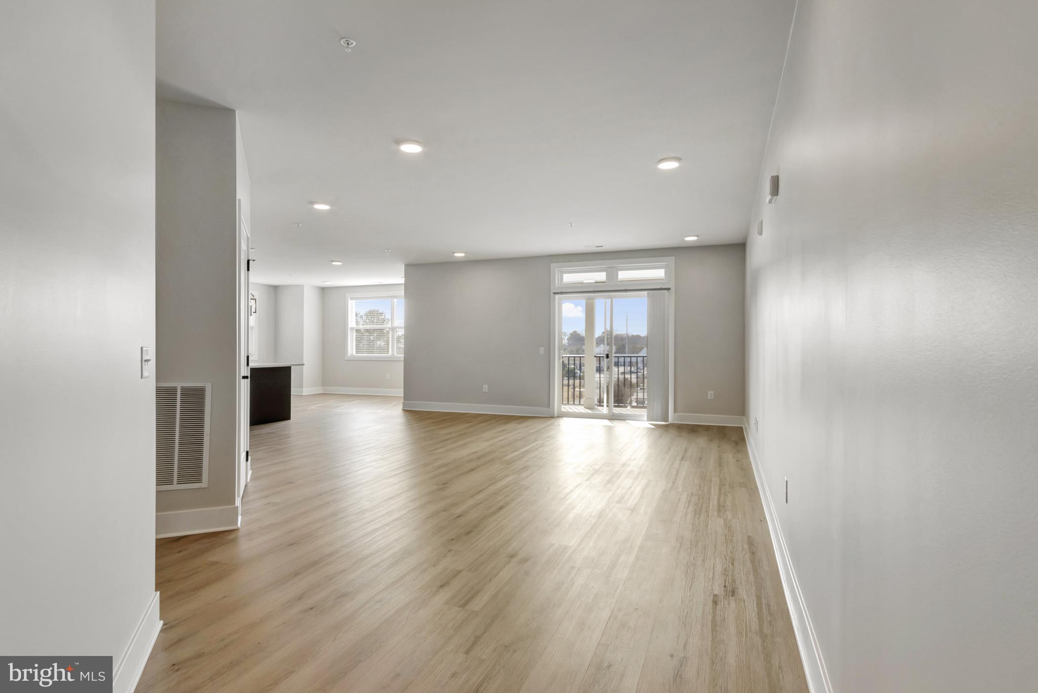 FLATS AT COASTAL STATION - Residential