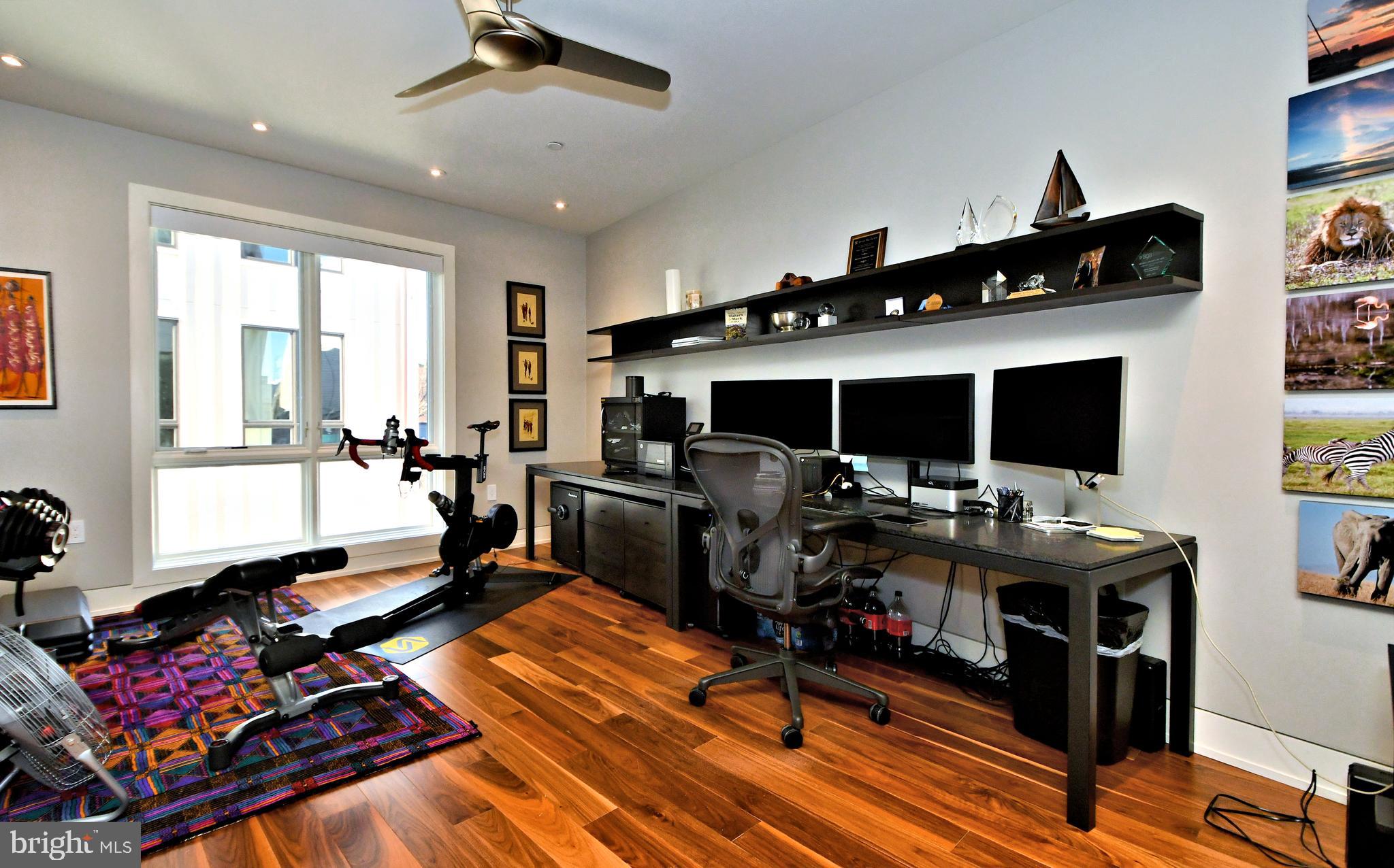 LIBERTY ESTATES - Residential