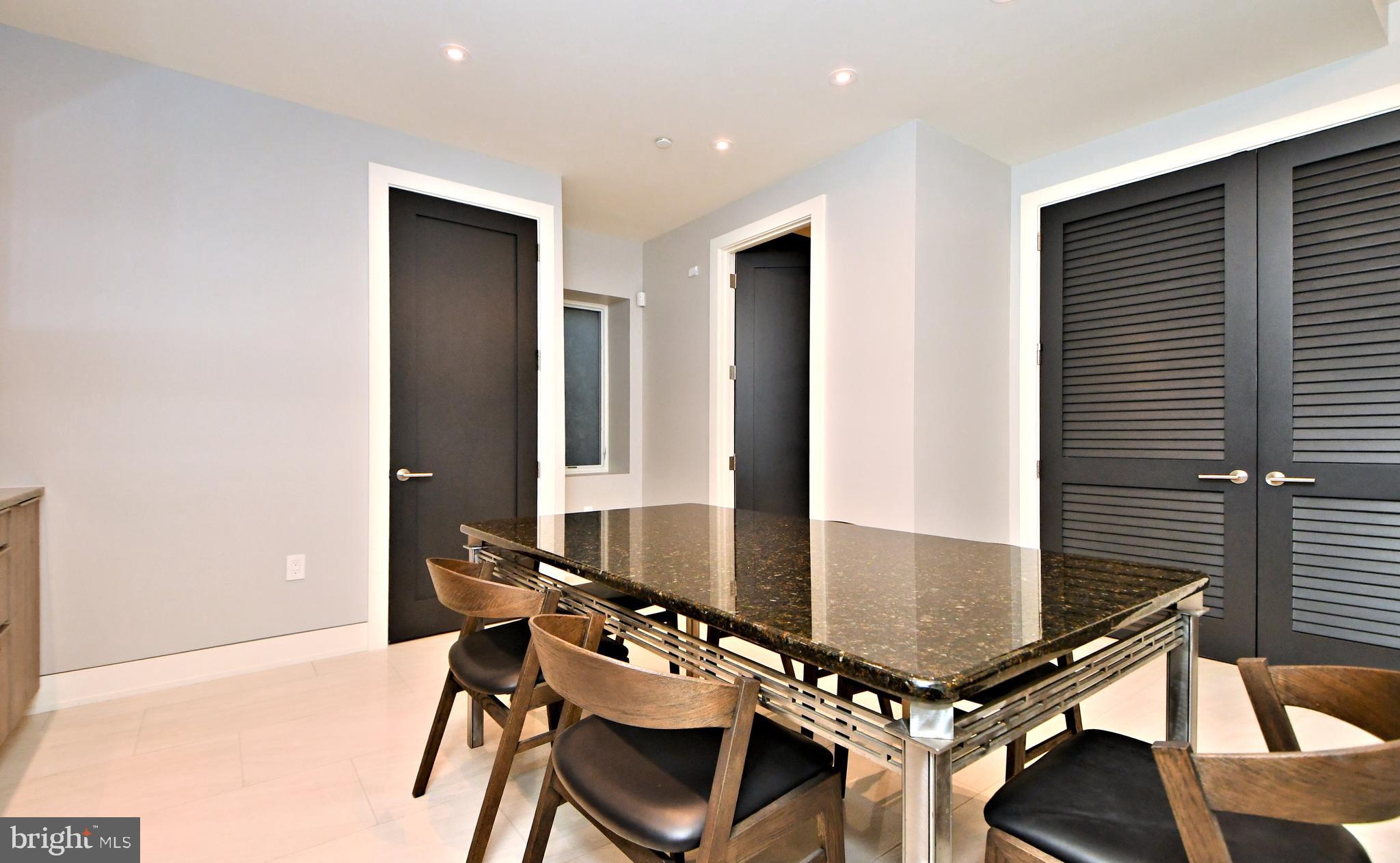 LIBERTY ESTATES - Residential