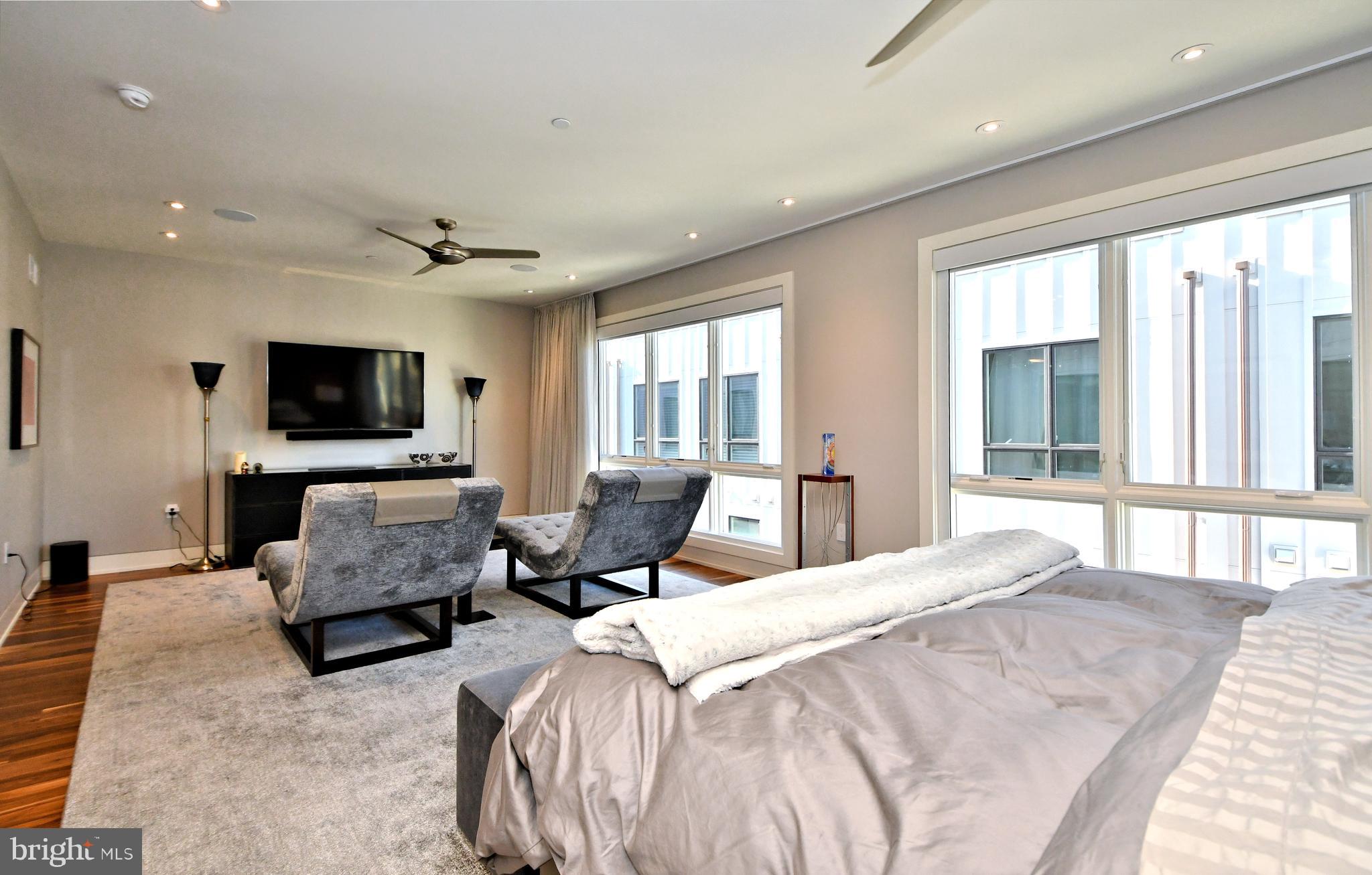 LIBERTY ESTATES - Residential