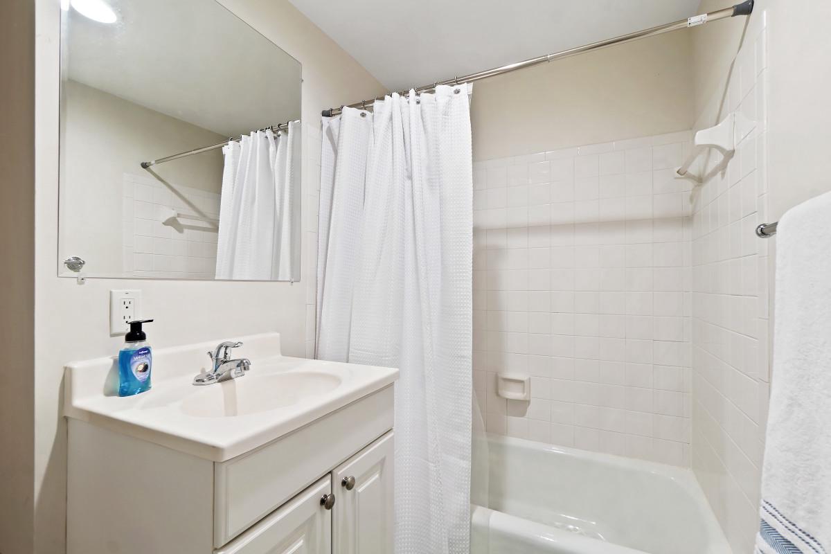 BRADLEY FARMS - Residential