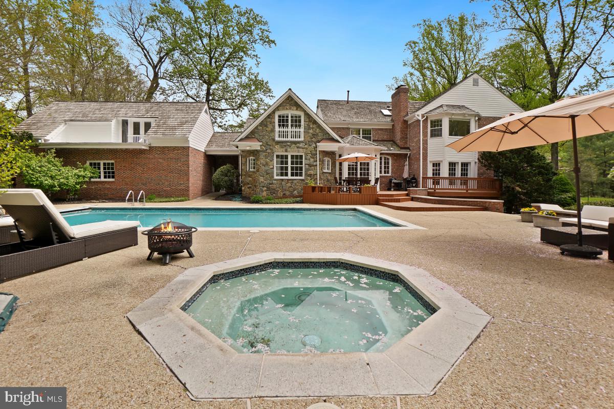 BRADLEY FARMS - Residential