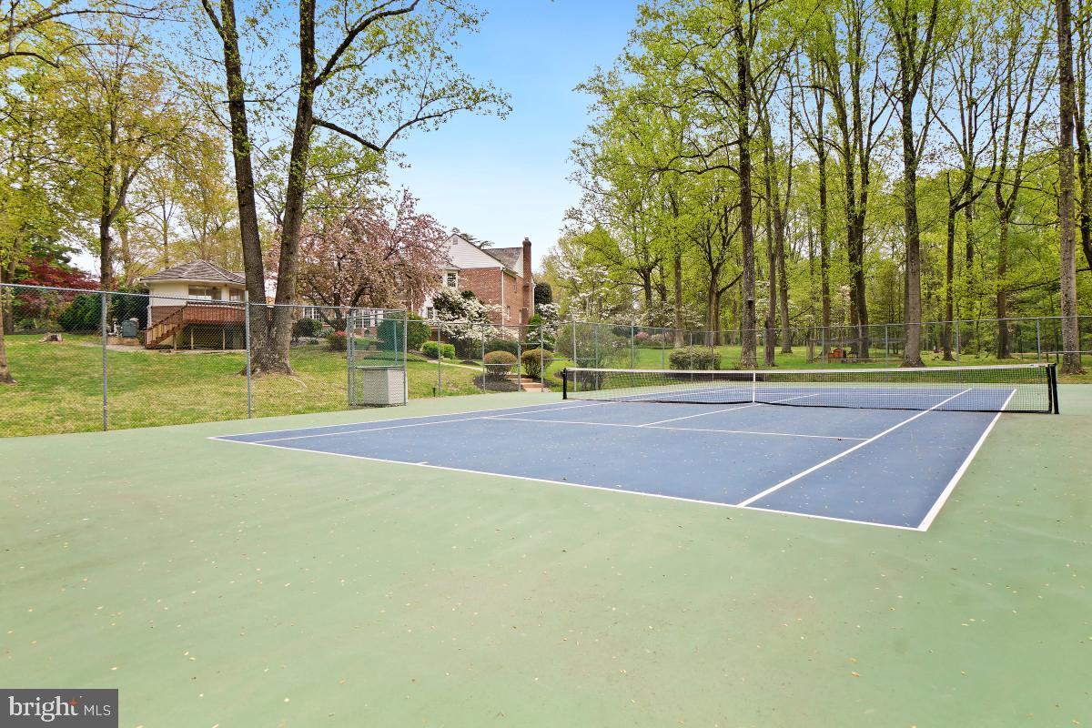 BRADLEY FARMS - Residential