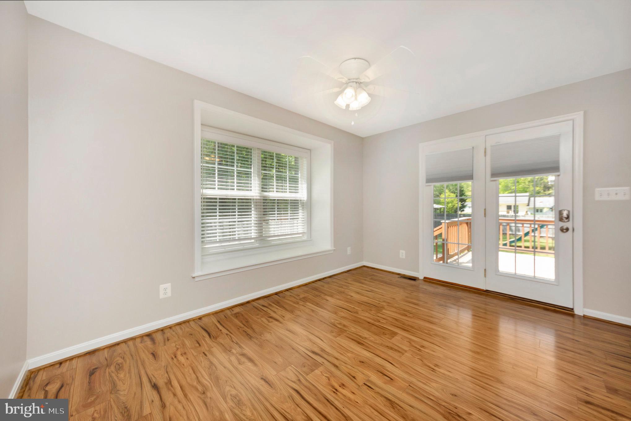 WESTMORELAND SHORES - Residential