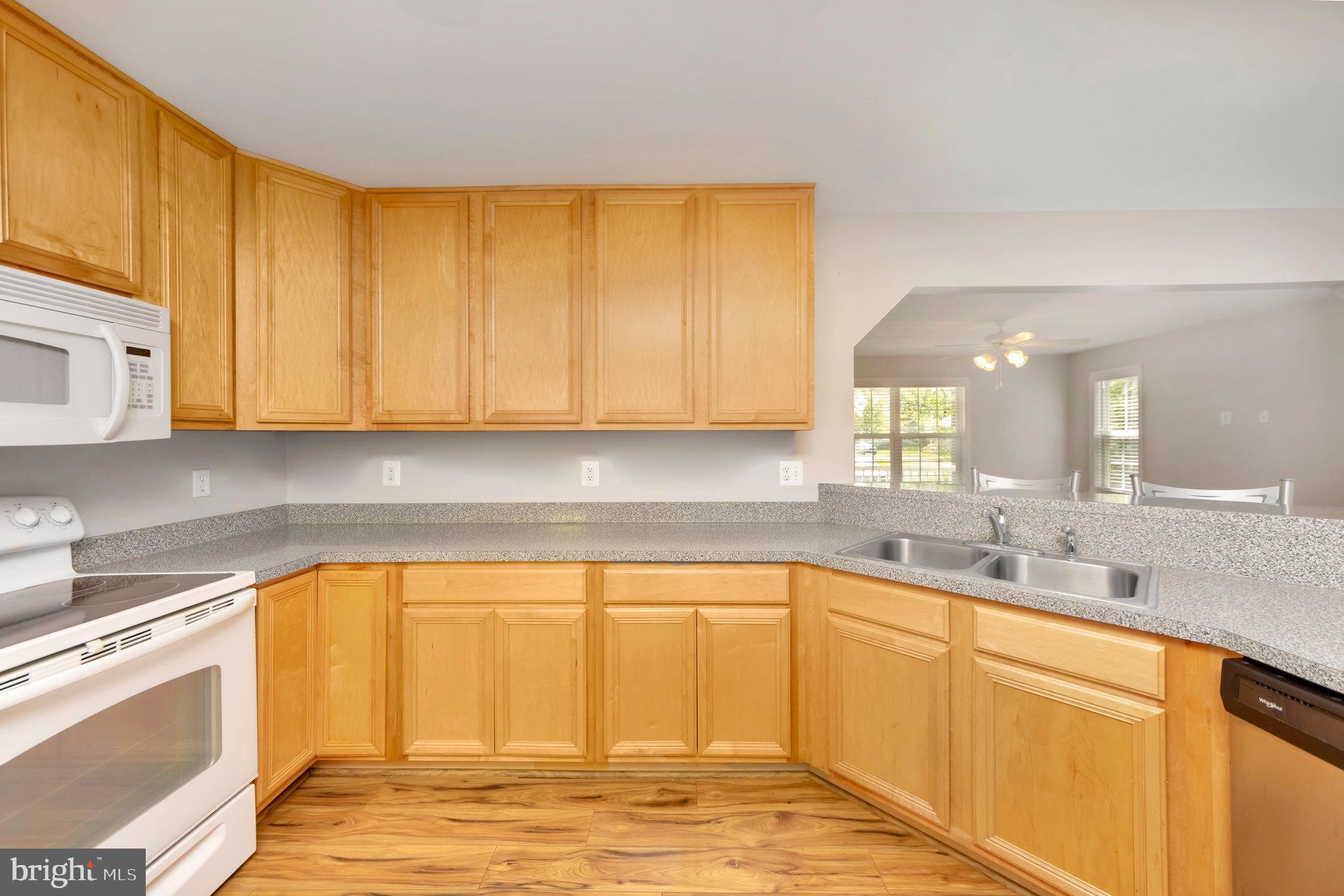 WESTMORELAND SHORES - Residential