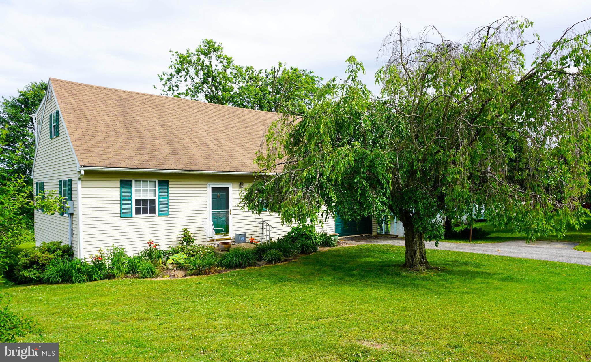 Lovely Home located in Sunrise Acres Subdivisionand Dover Area School District. This home has 2 main floor bedrooms and  a additional bedroom upstairs.  Backs up to an undeveloped designated park area which provides a peaceful setting.