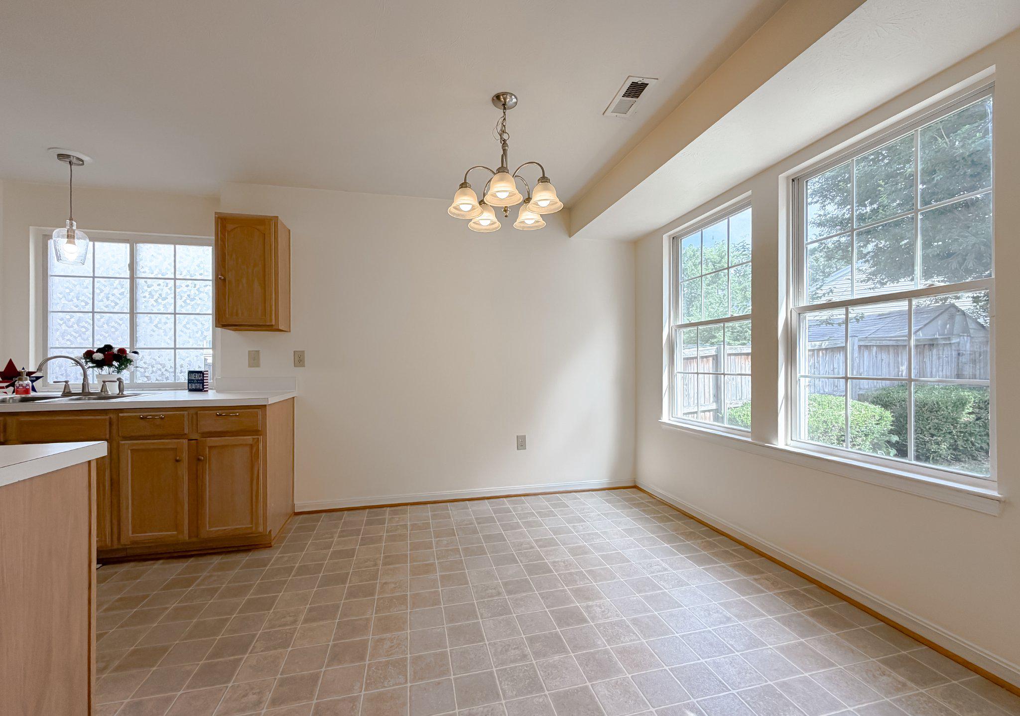 HICKORY HILLS NORTH - Residential