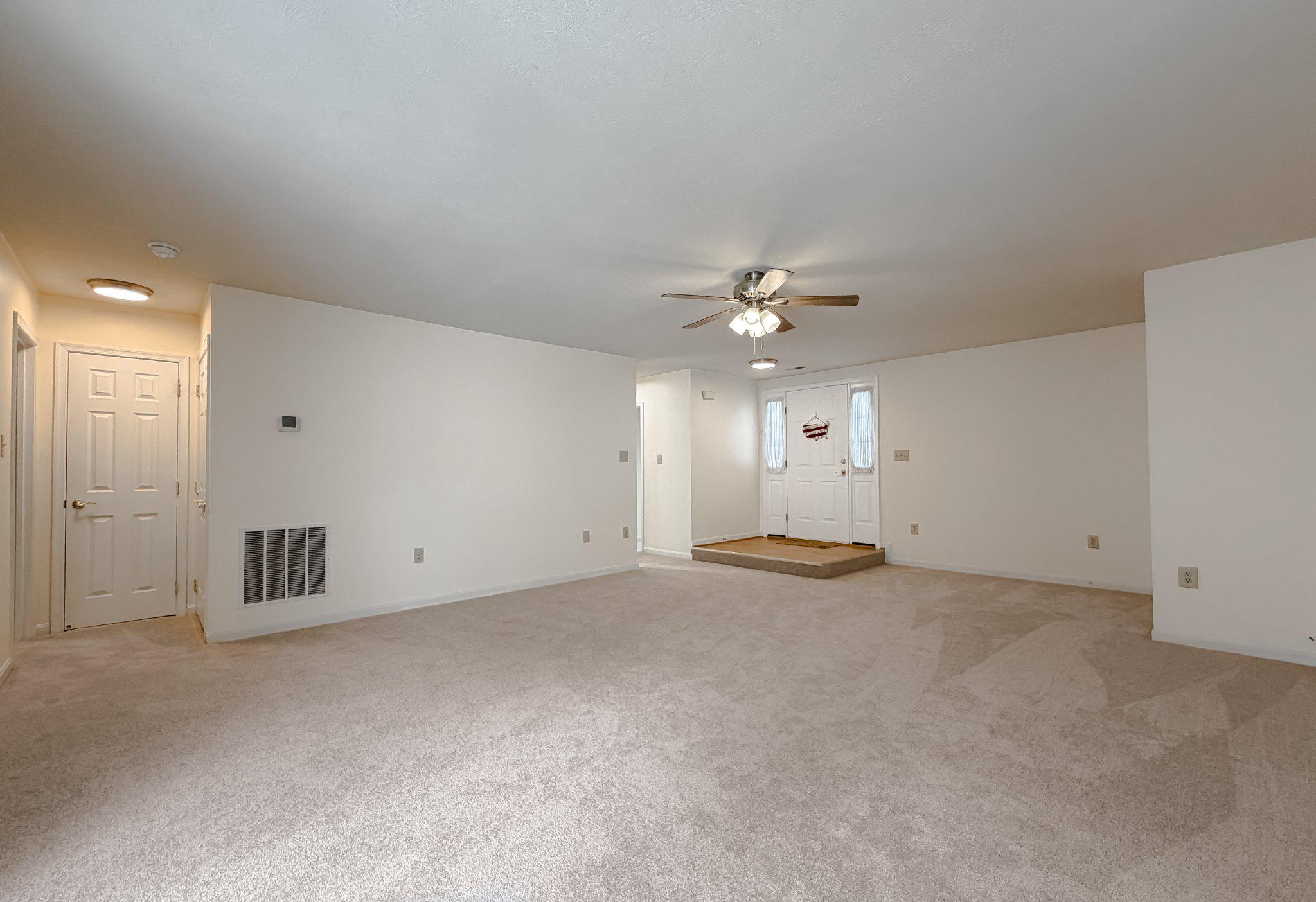 HICKORY HILLS NORTH - Residential