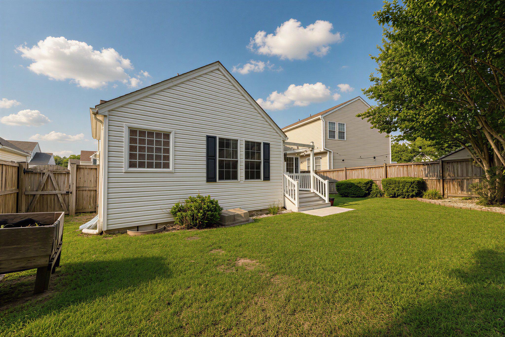 HICKORY HILLS NORTH - Residential