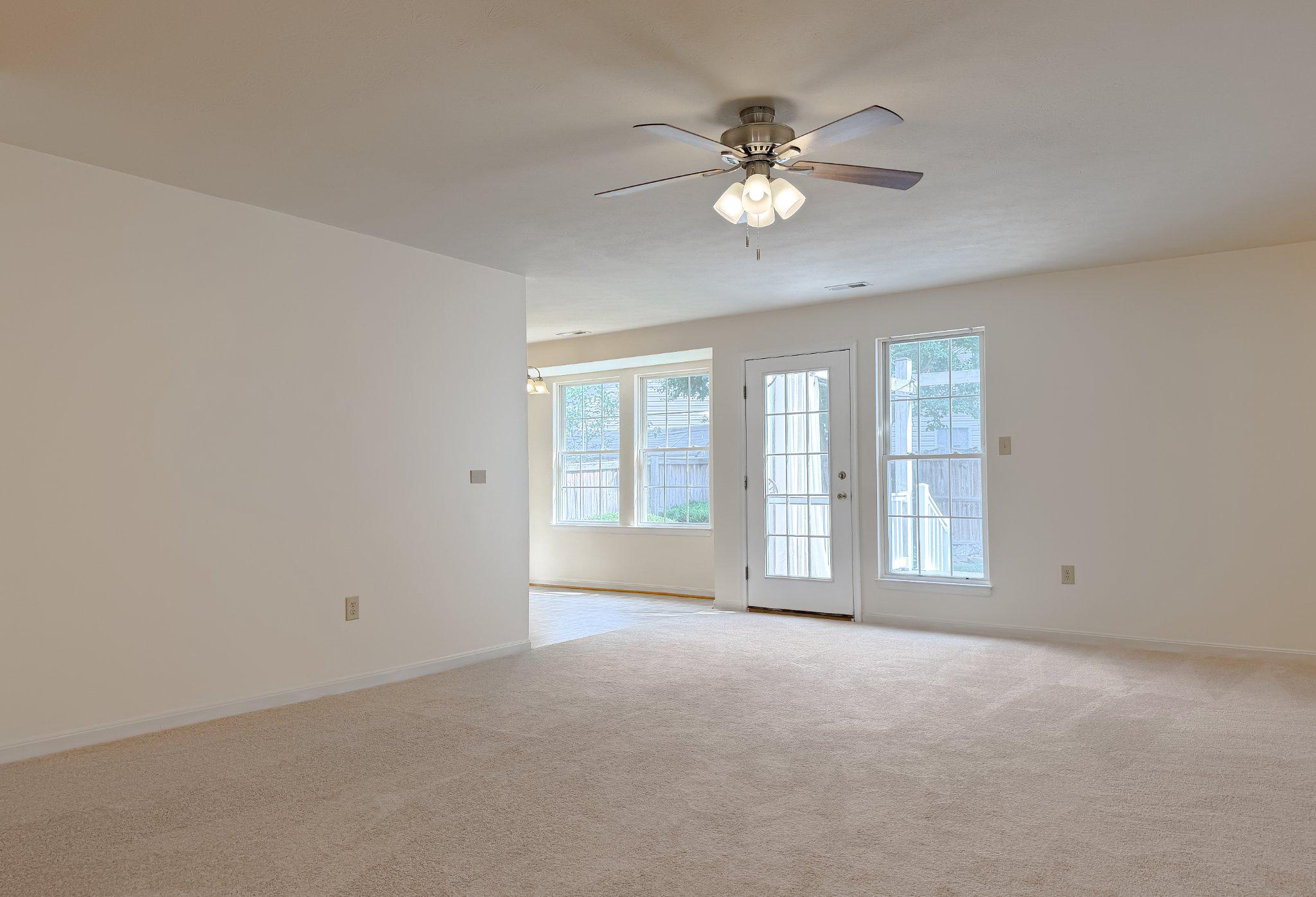 HICKORY HILLS NORTH - Residential