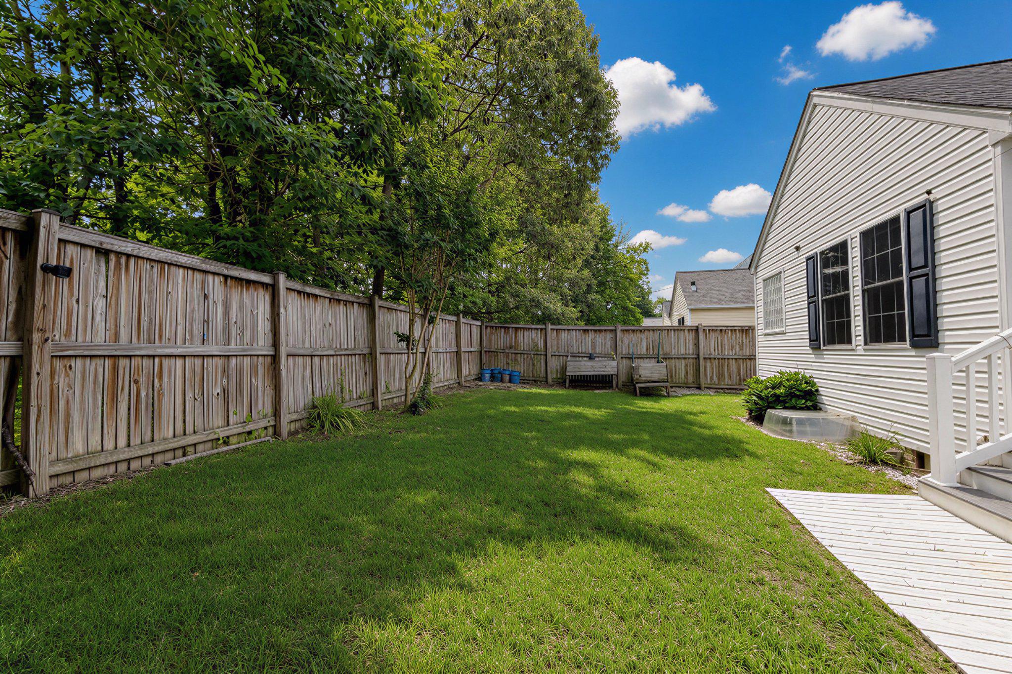HICKORY HILLS NORTH - Residential