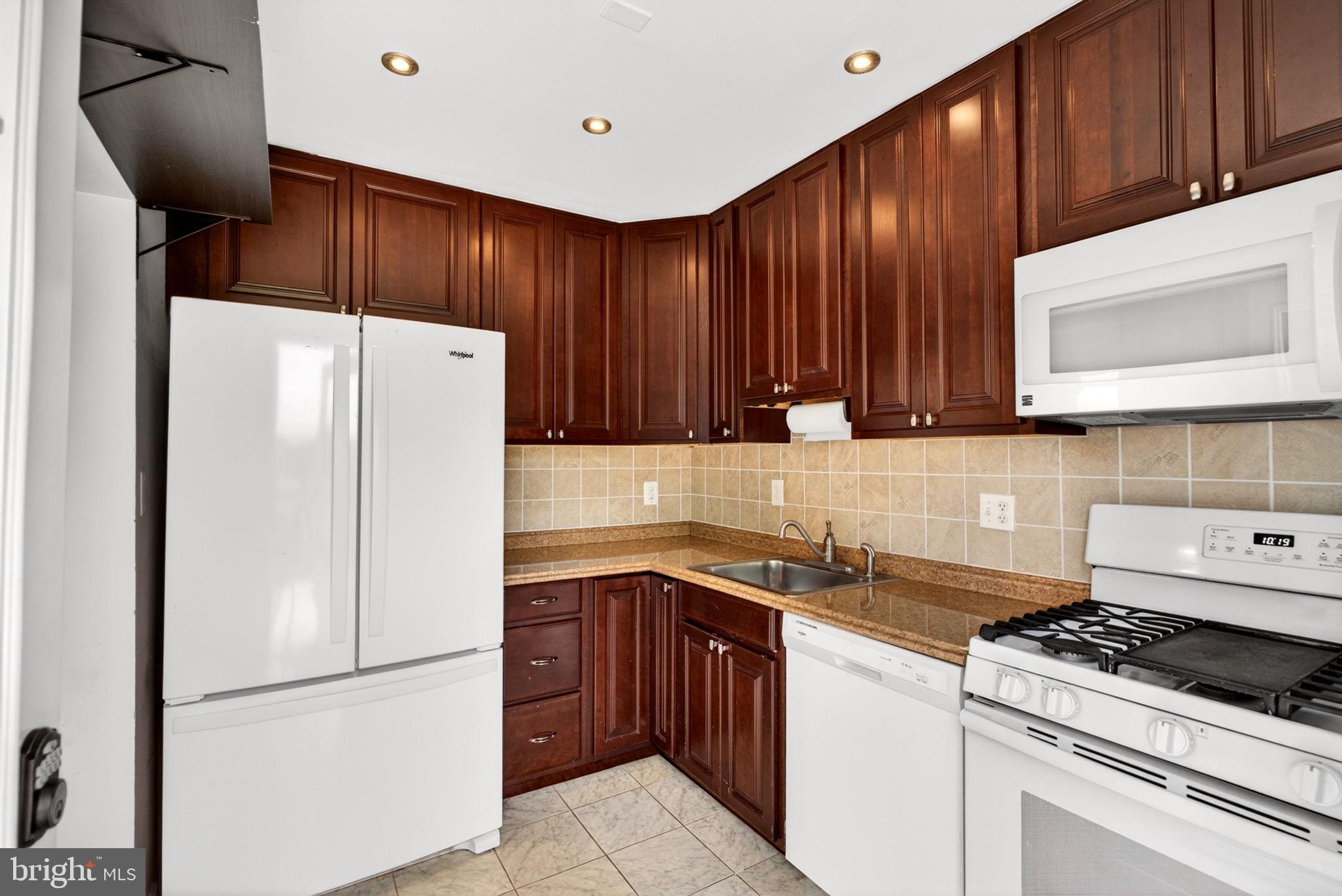 OAKLEIGH - Residential