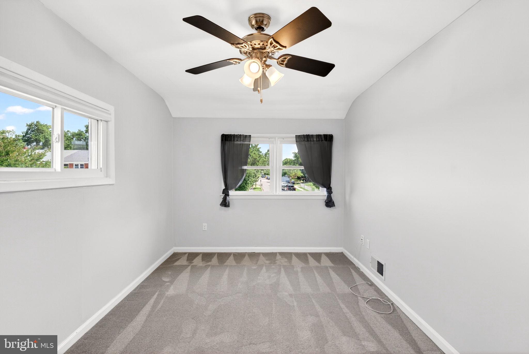 OAKLEIGH - Residential