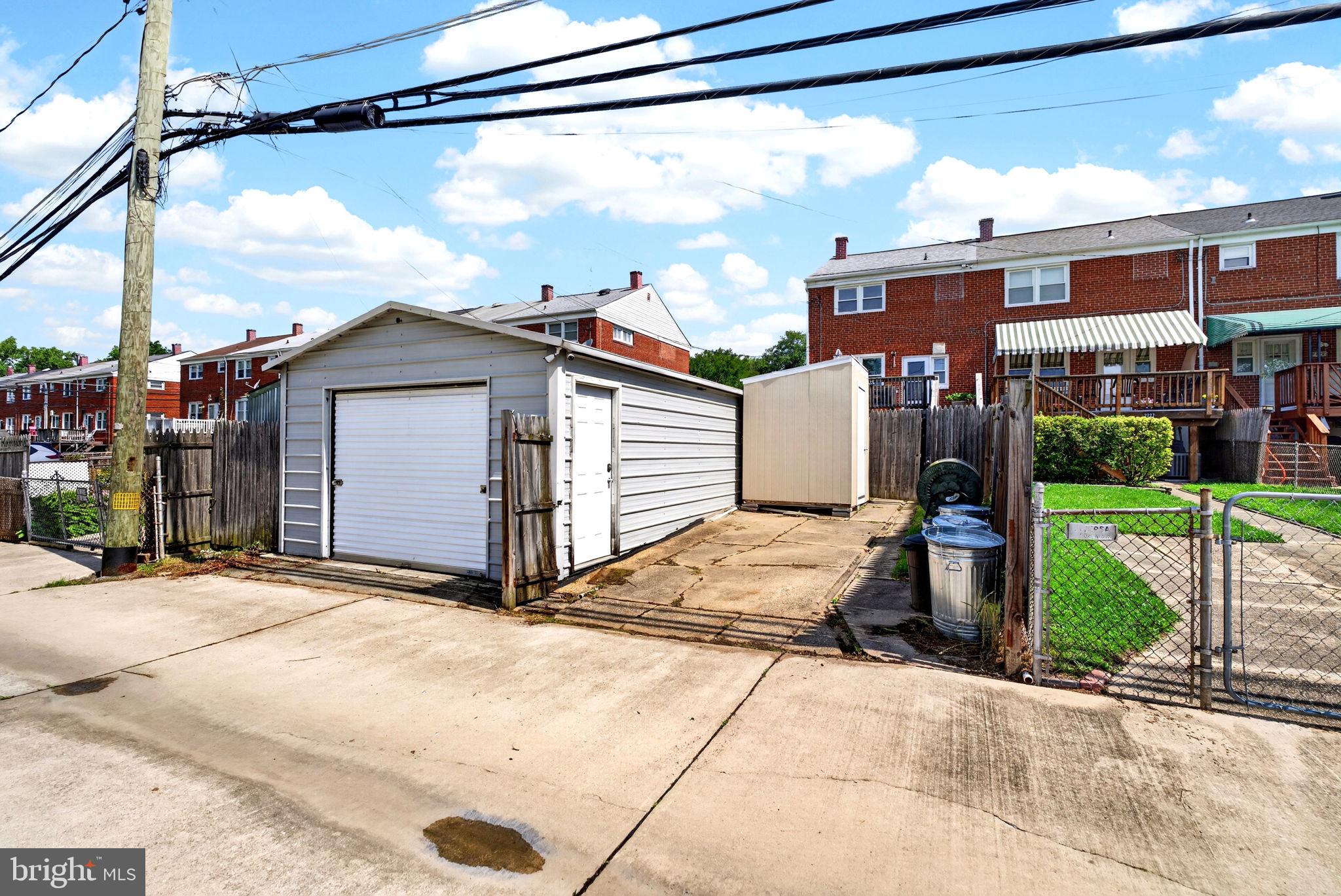 OAKLEIGH - Residential